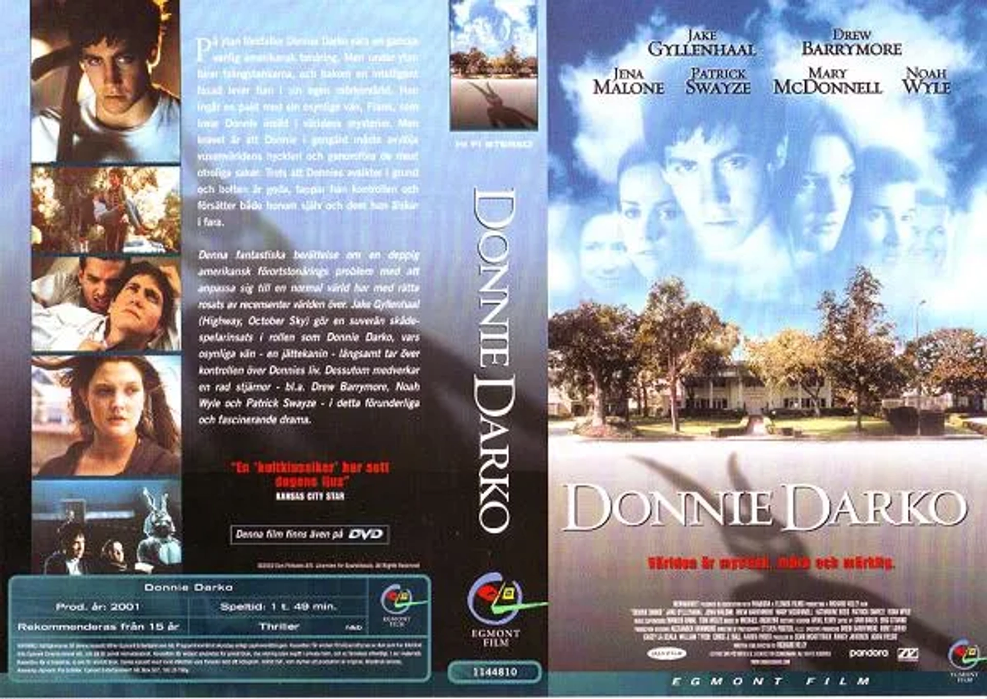 Drew Barrymore, Patrick Swayze, Mary McDonnell, Noah Wyle, Alex Greenwald, Jake Gyllenhaal, and Jena Malone in Donnie Darko (2001)