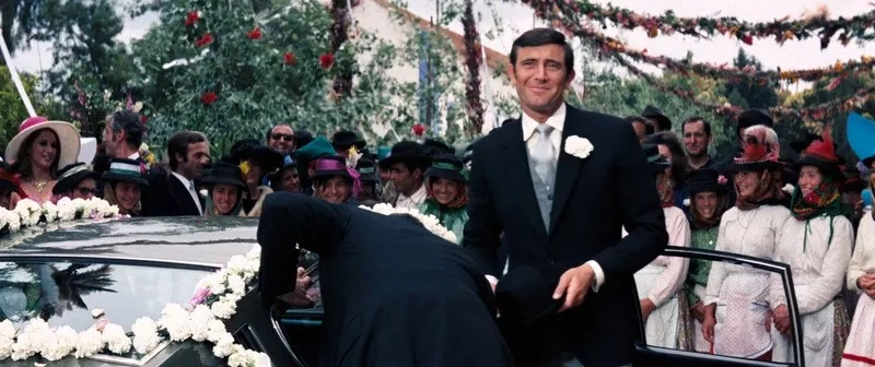Gabriele Ferzetti and George Lazenby in On Her Majesty's Secret Service (1969)