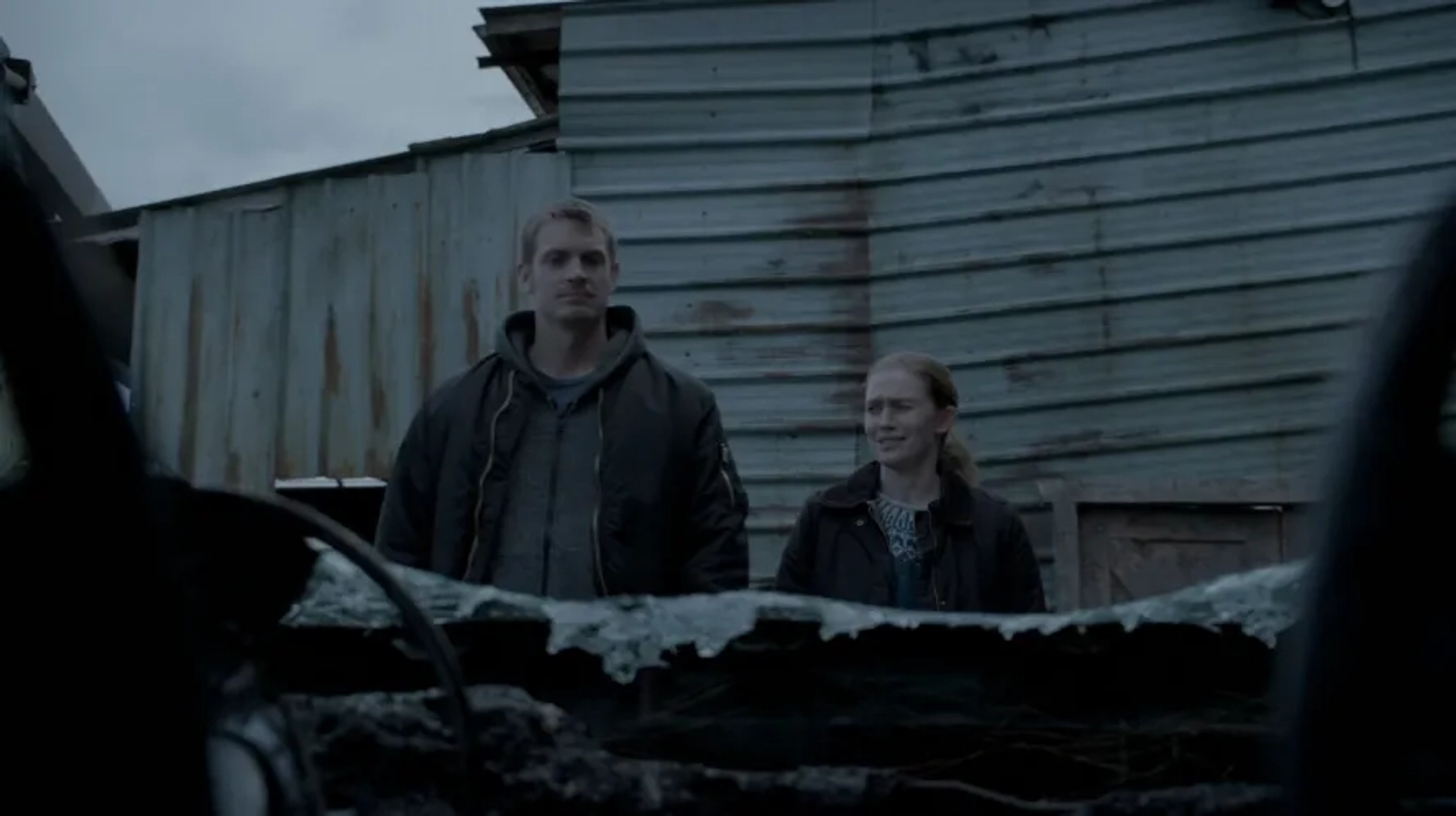 Mireille Enos and Joel Kinnaman in The Killing (2011)