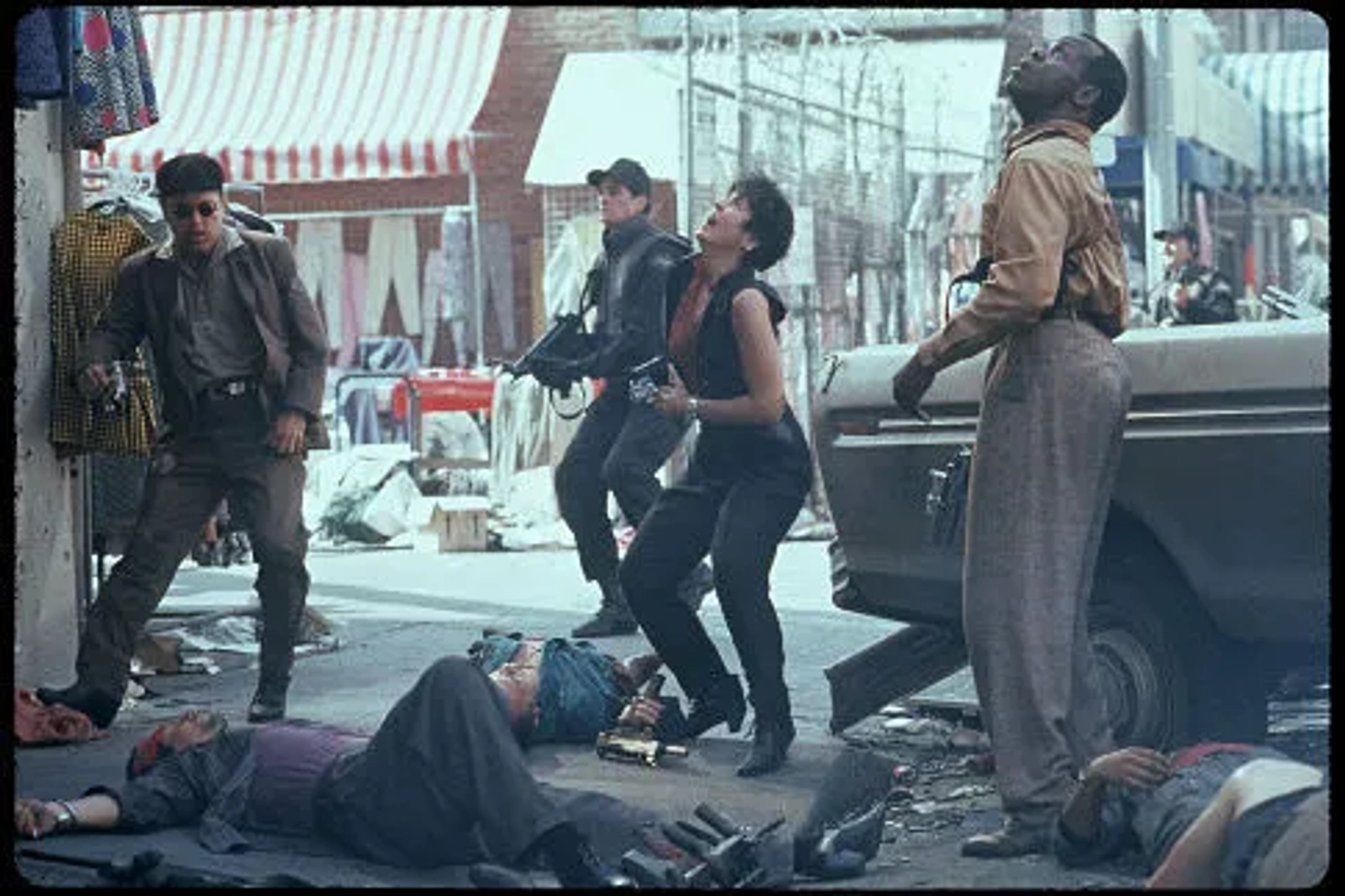 Danny Glover, Maria Conchita Alonso, and Rubén Blades in Predator 2 (1990)