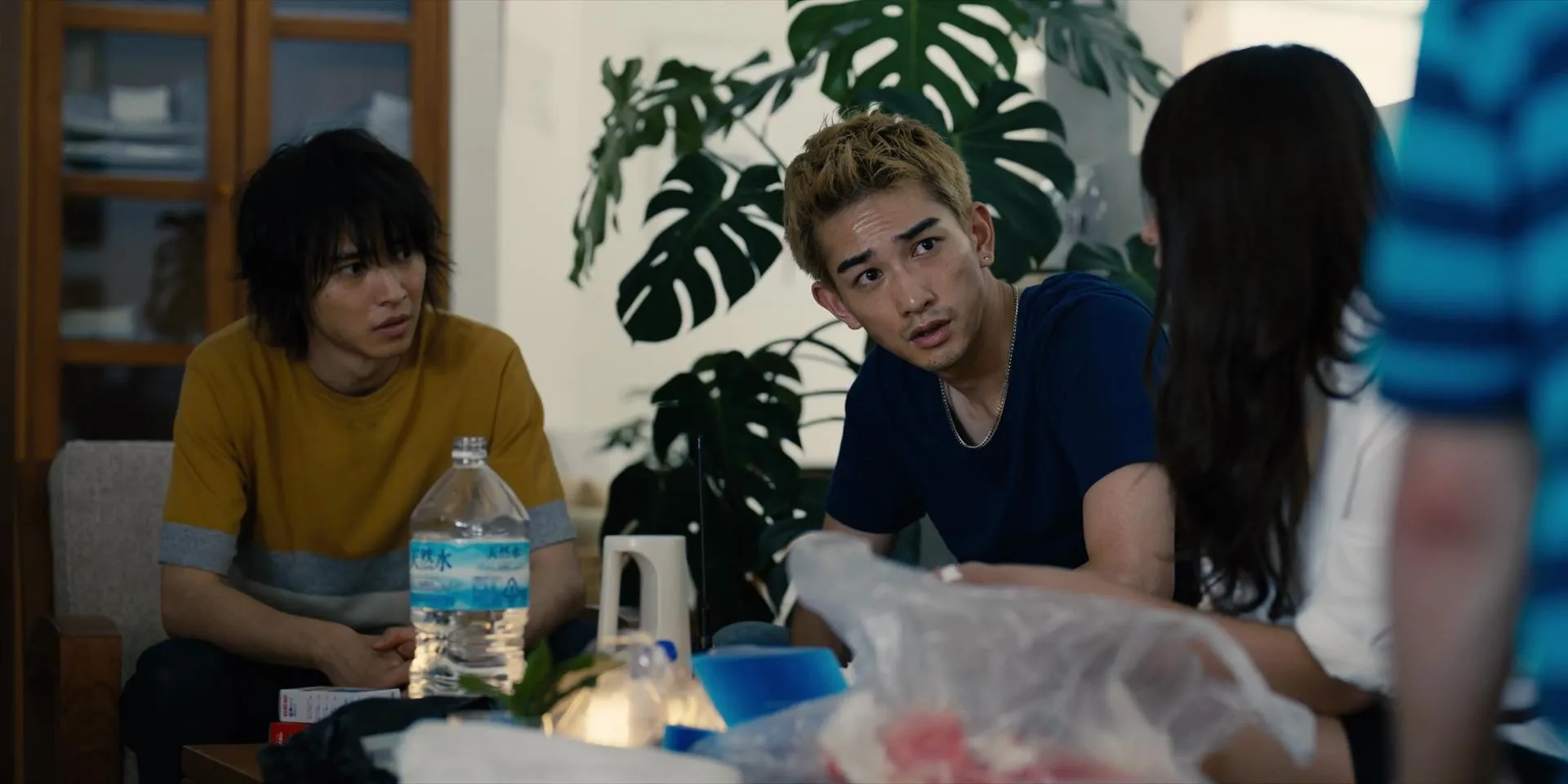 Kento Yamazaki and Keita Machida in Alice in Borderland (2020)