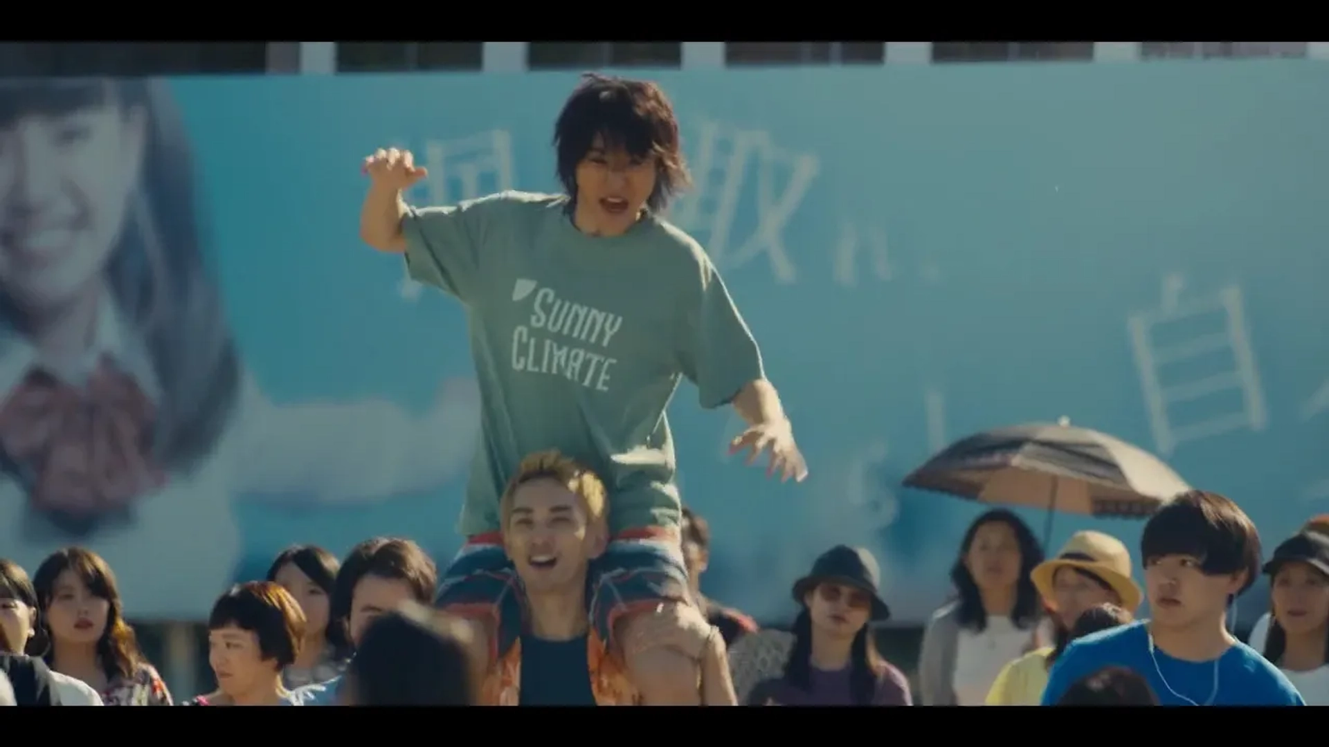 Kento Yamazaki and Keita Machida in Alice in Borderland (2020)