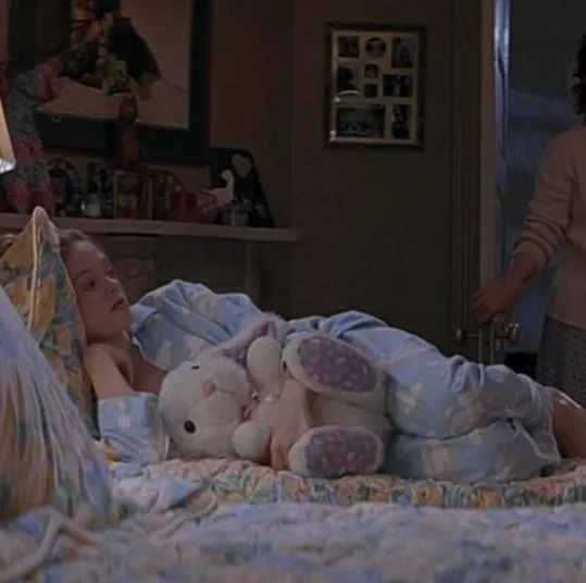 Rose McGowan in Scream (1996)