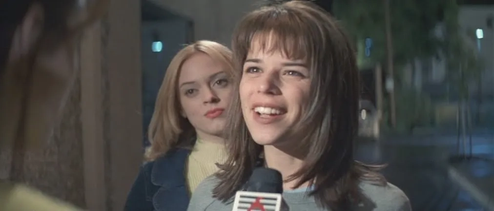 Neve Campbell, Rose McGowan, and Courteney Cox in Scream (1996)