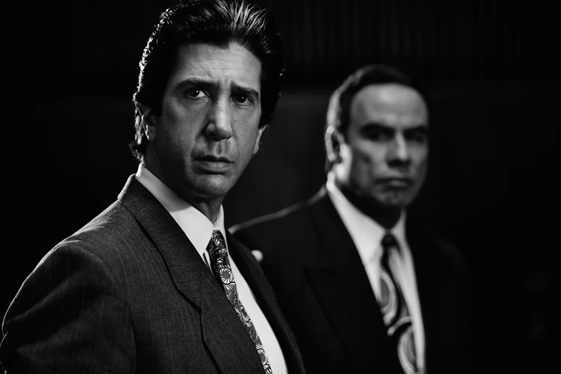 John Travolta and David Schwimmer in American Crime Story (2016)