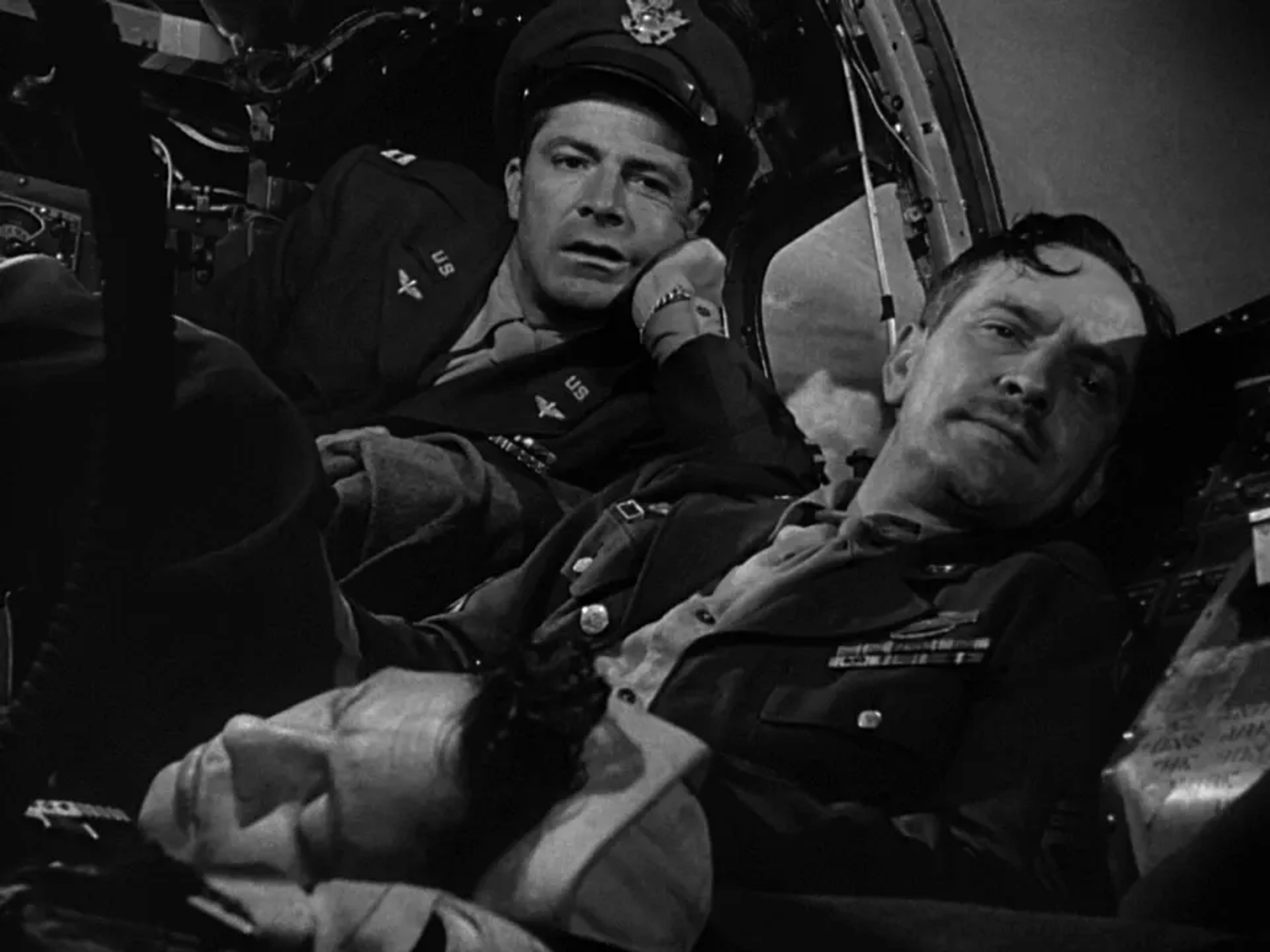 Dana Andrews, Fredric March, and Harold Russell in The Best Years of Our Lives (1946)