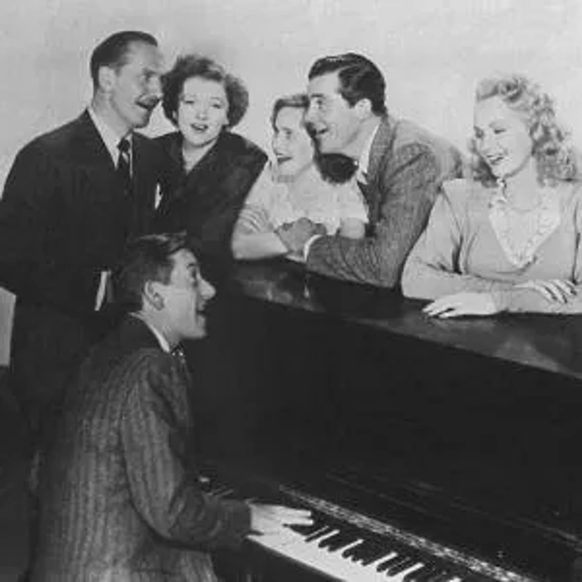 Dana Andrews, Myrna Loy, Hoagy Carmichael, Fredric March, Virginia Mayo, and Teresa Wright in The Best Years of Our Lives (1946)