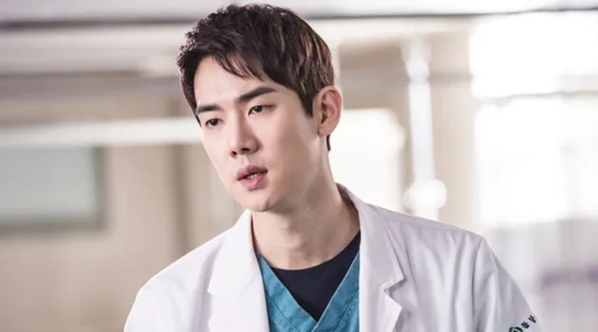 Yoo Yeon-Seok in Dr. Romantic (2016)