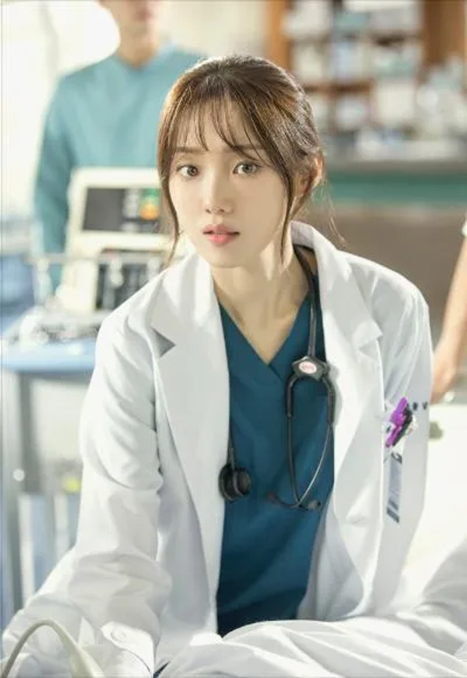 Lee Song-Kyoung in Dr. Romantic (2016)