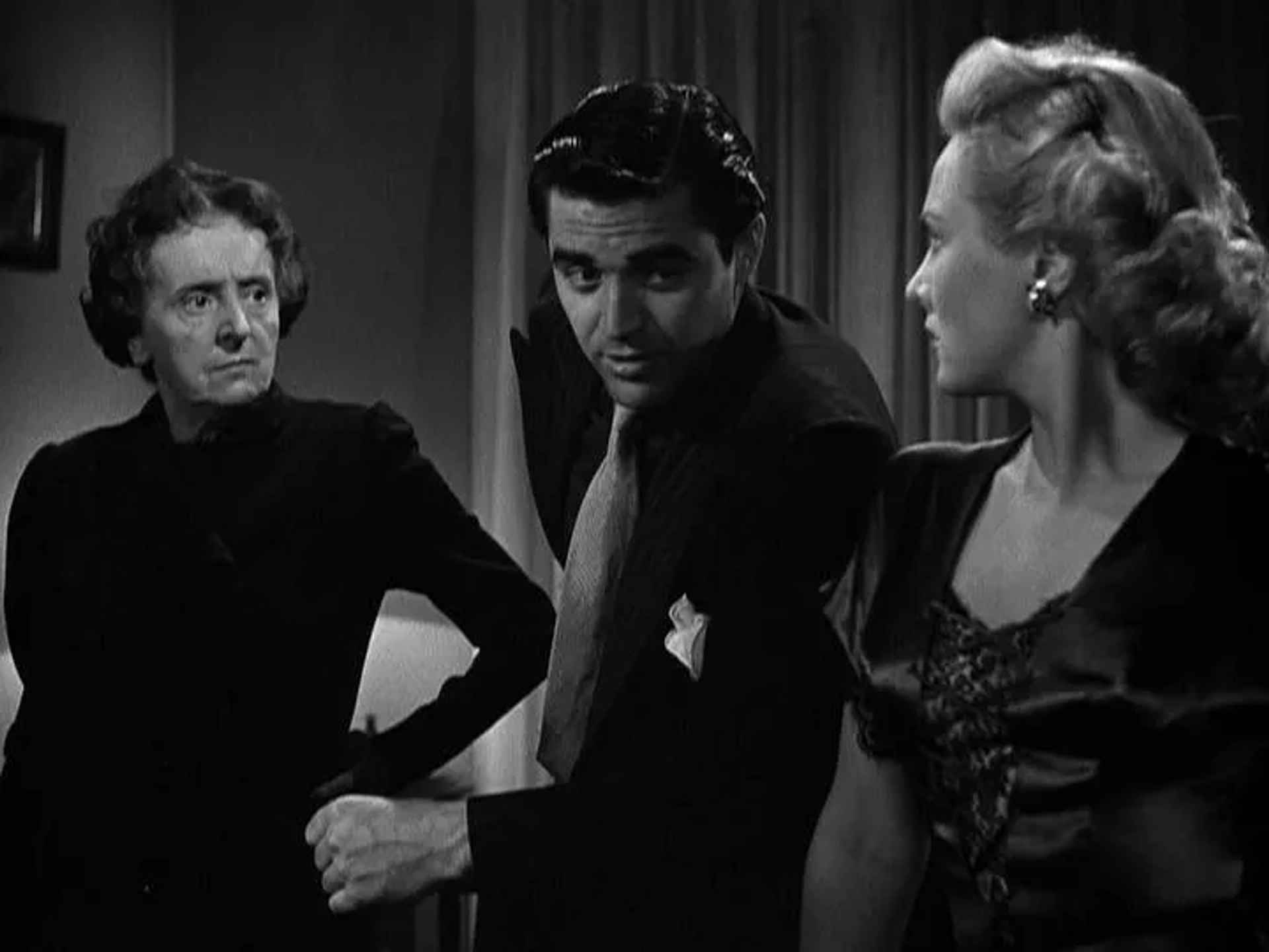 Steve Cochran, Virginia Mayo, and Margaret Wycherly in White Heat (1949)