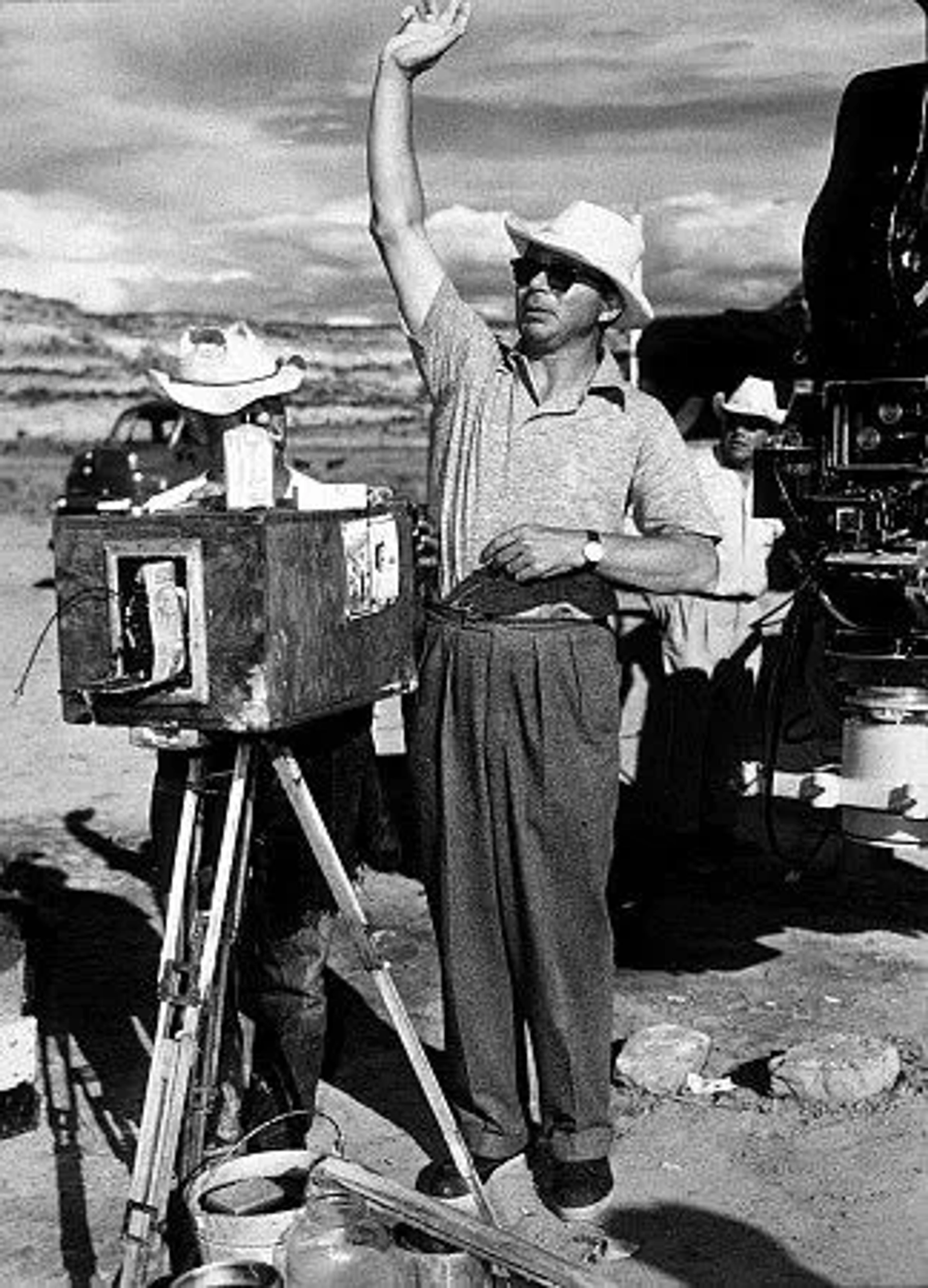 Billy Wilder directing "The Big Carnival," 1951