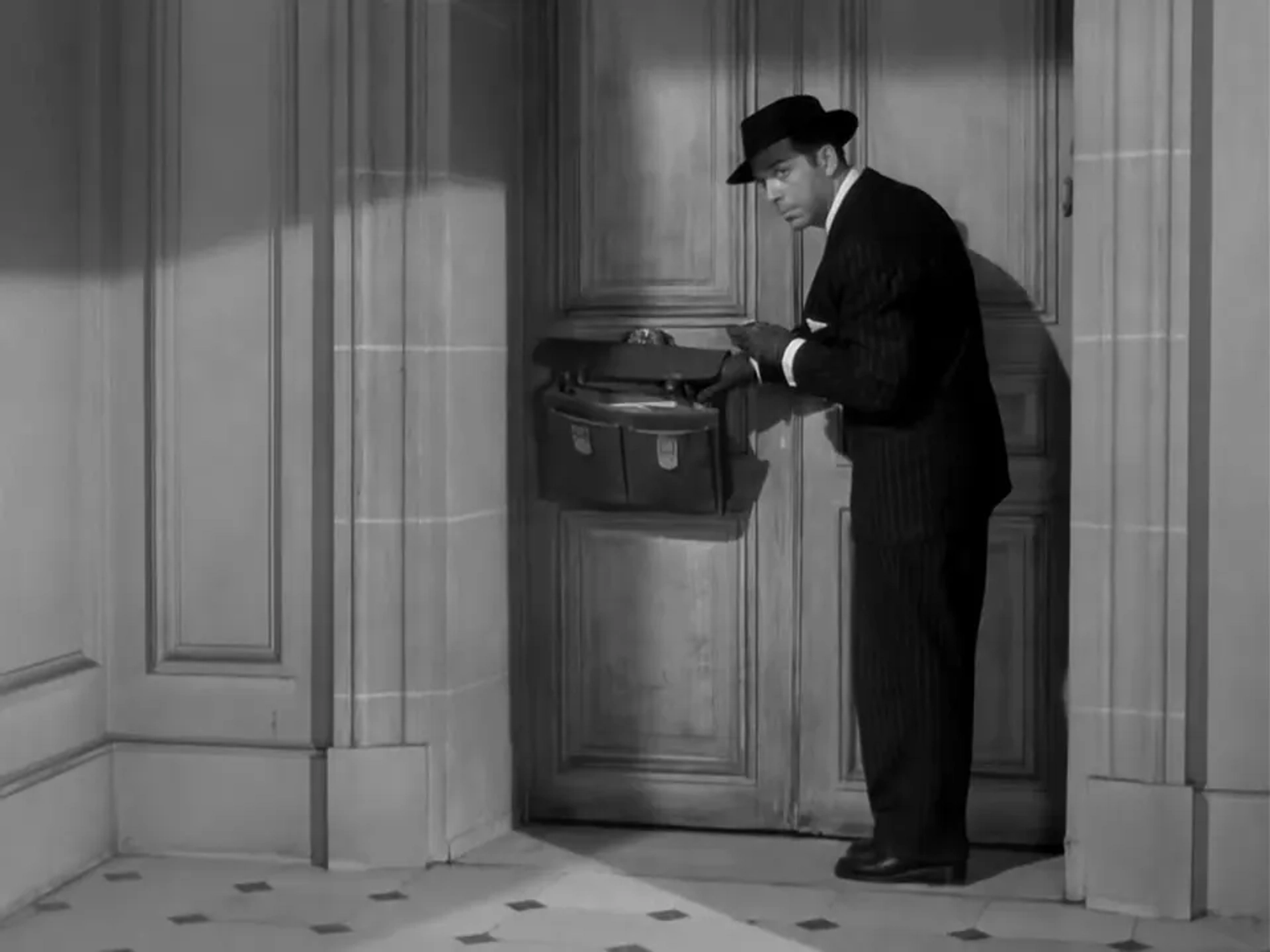 Robert Manuel in Rififi (1955)