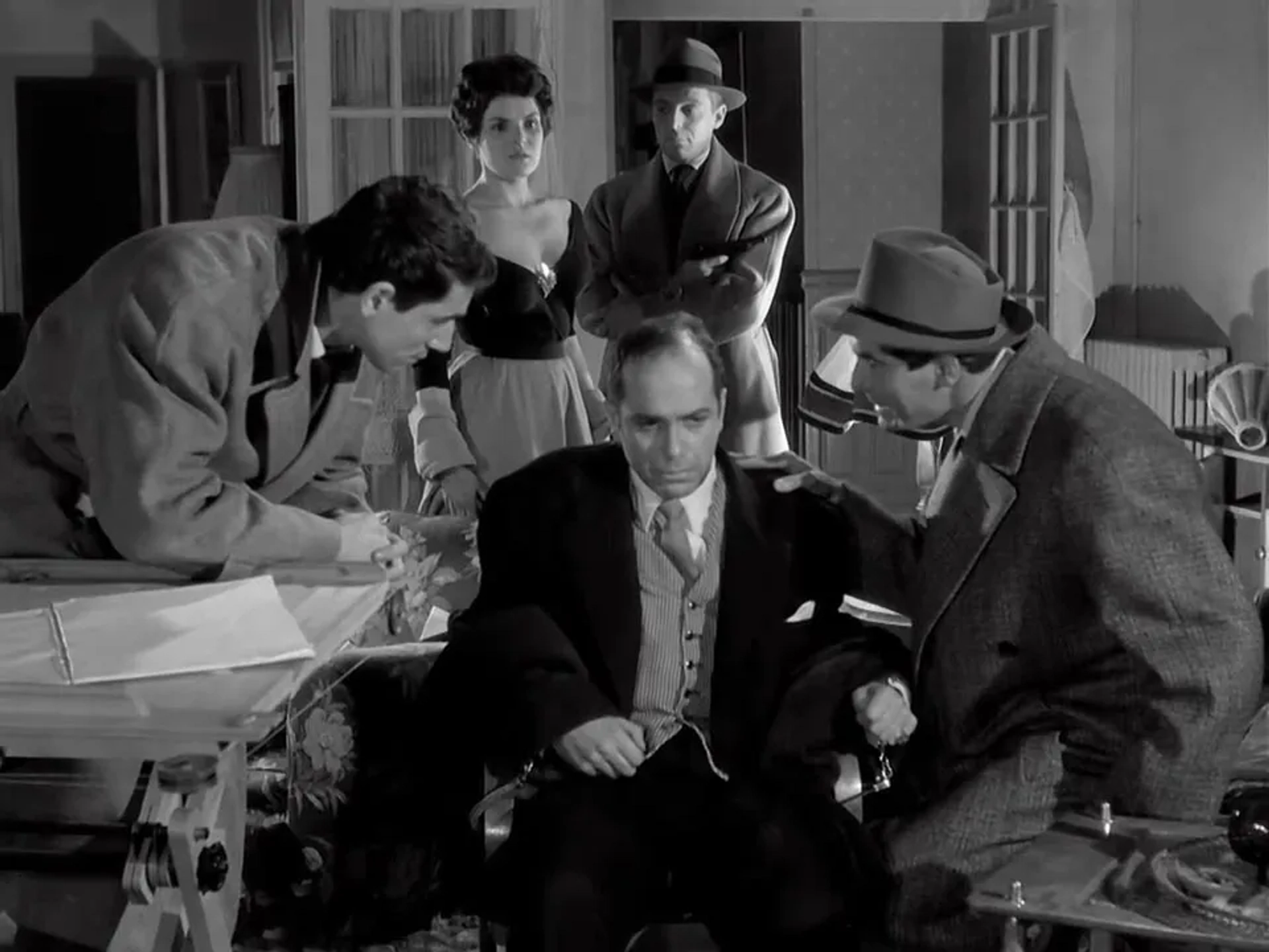 Robert Hossein, Robert Manuel, and Claude Sylvain in Rififi (1955)