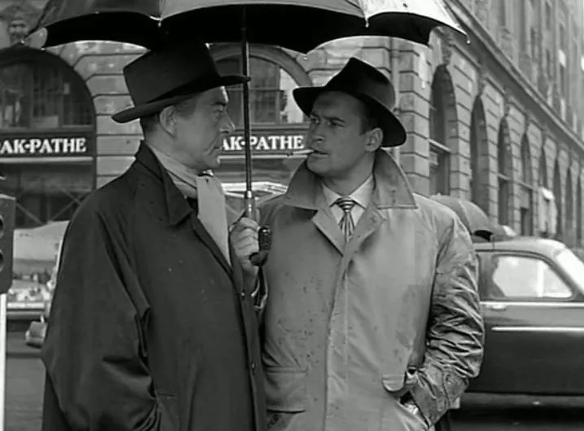 Carl Möhner and Jean Servais in Rififi (1955)