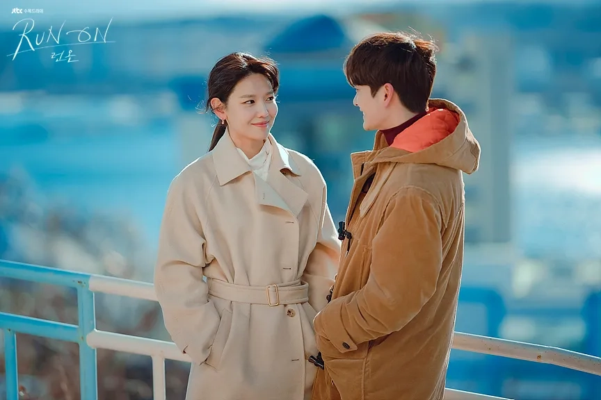 Sooyoung Choi and Kang Tae-oh in Run On (2020)