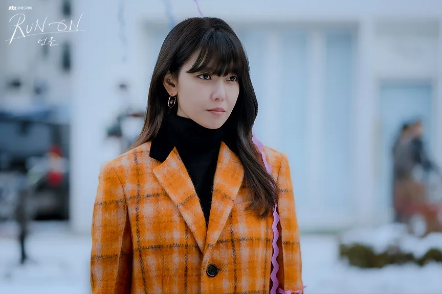 Sooyoung Choi in Run On (2020)
