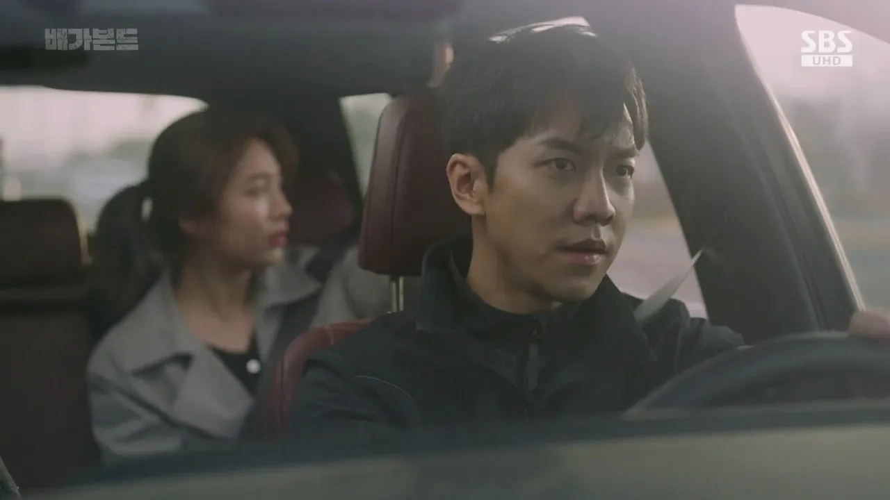 Lee Seung-gi in Vagabond: Episode #1.12 (2019)