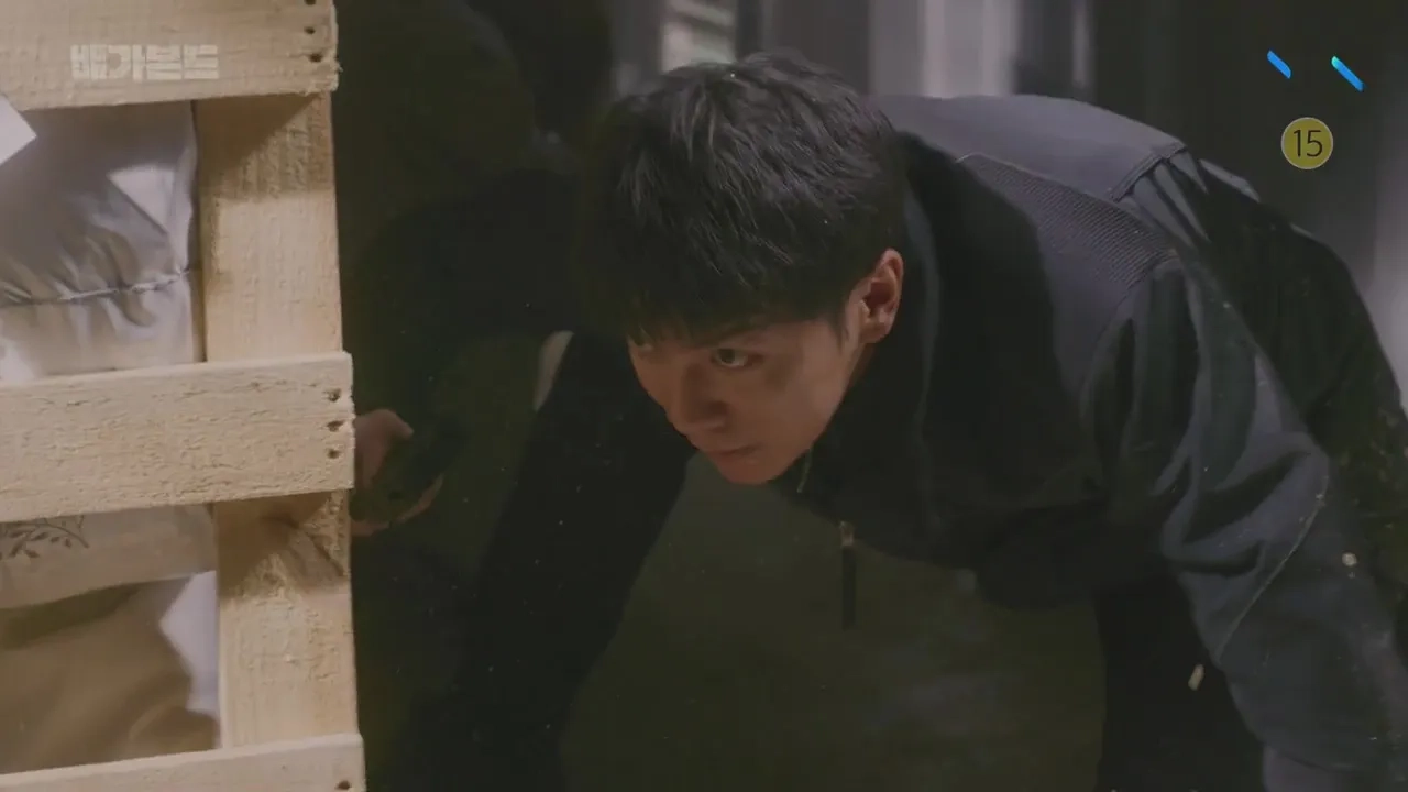 Lee Seung-gi in Vagabond: Episode #1.11 (2019)