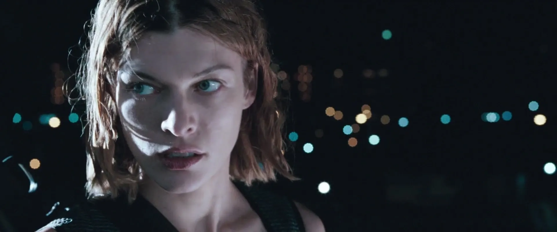 Milla Jovovich in Resident Evil: Apocalypse (2004)