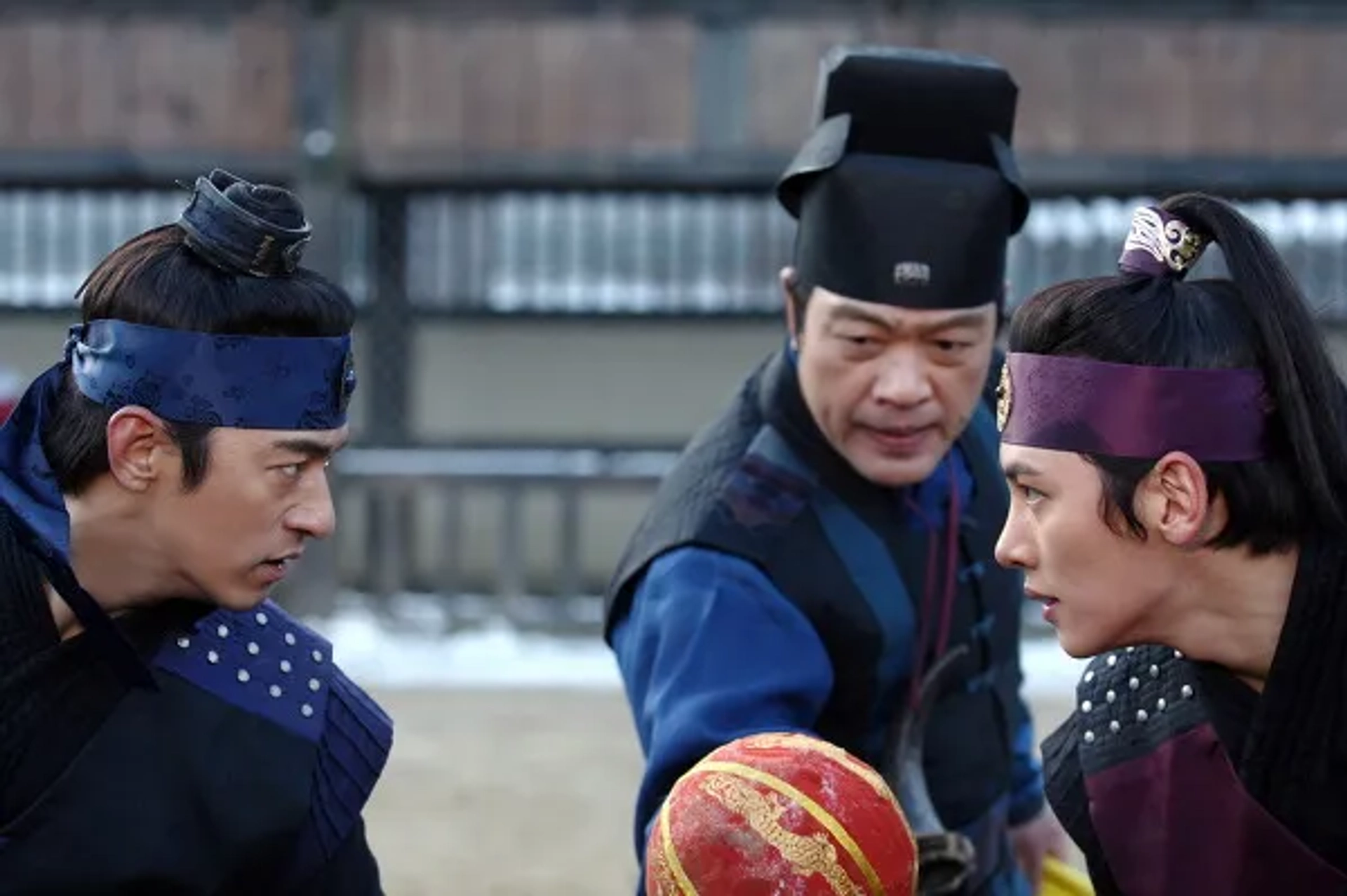 Ju Jin-Mo, Won-jong Lee, and Ji Chang-wook in The Empress Ki (2013)