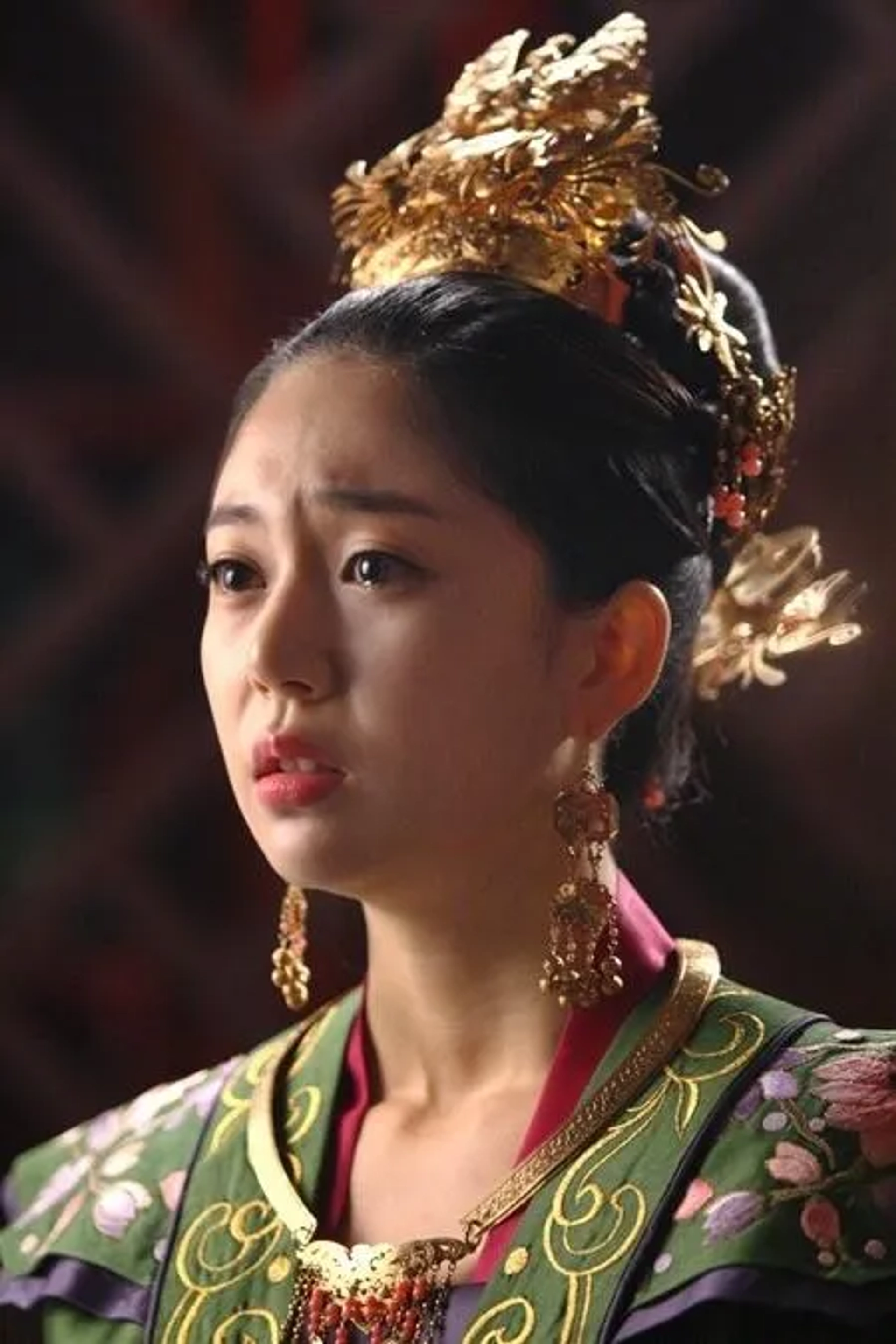 Jin-hee Baek in The Empress Ki (2013)