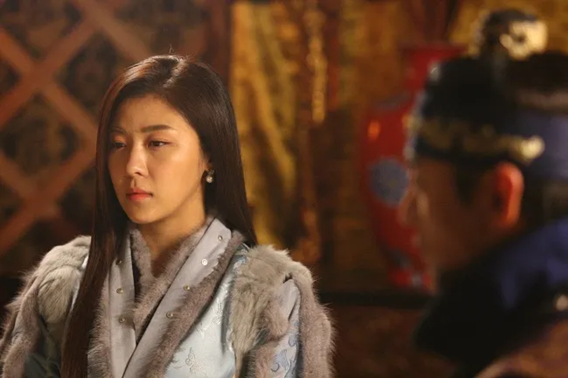 Ha Ji-Won and Ju Jin-Mo in The Empress Ki (2013)