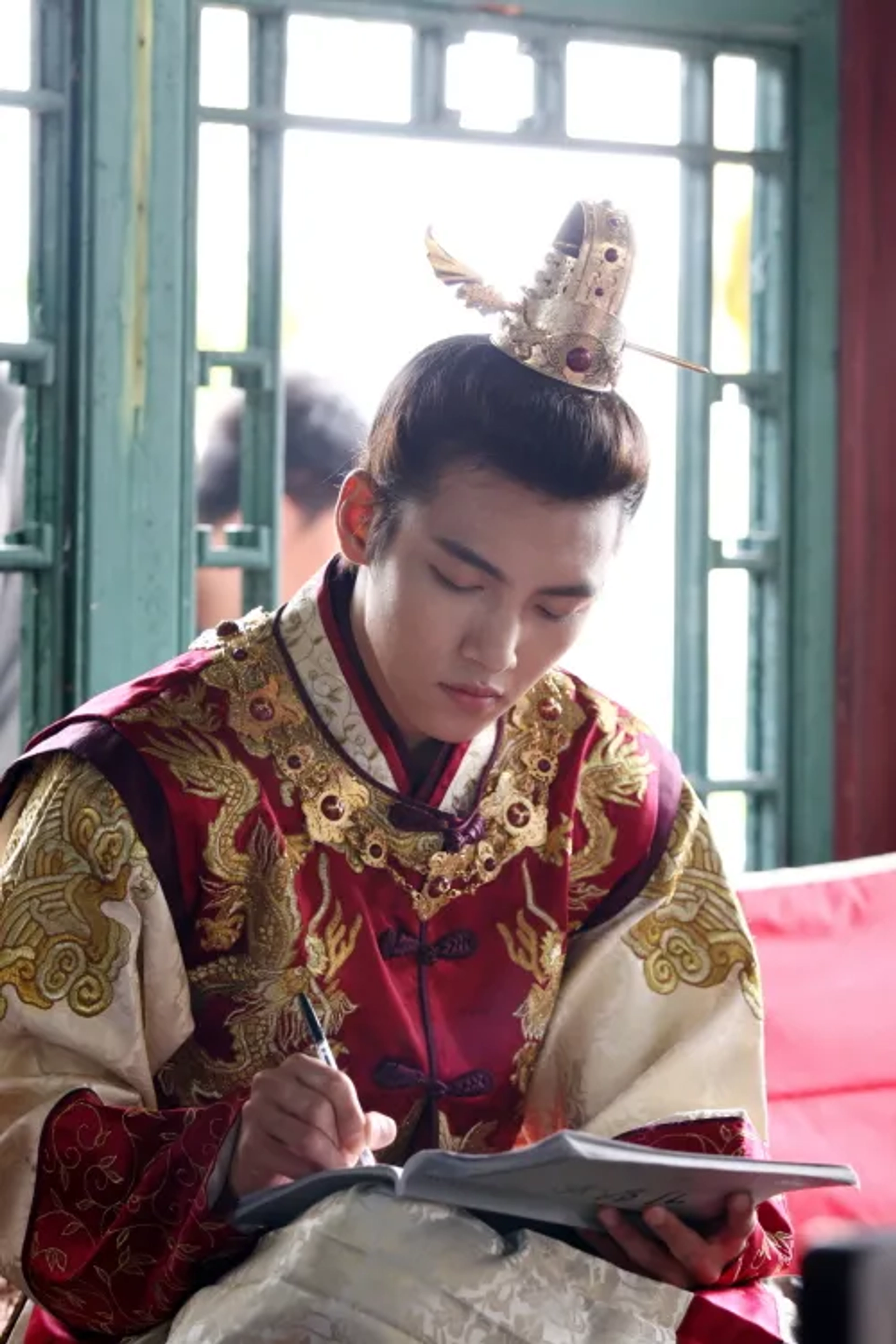 Ji Chang-wook in The Empress Ki (2013)