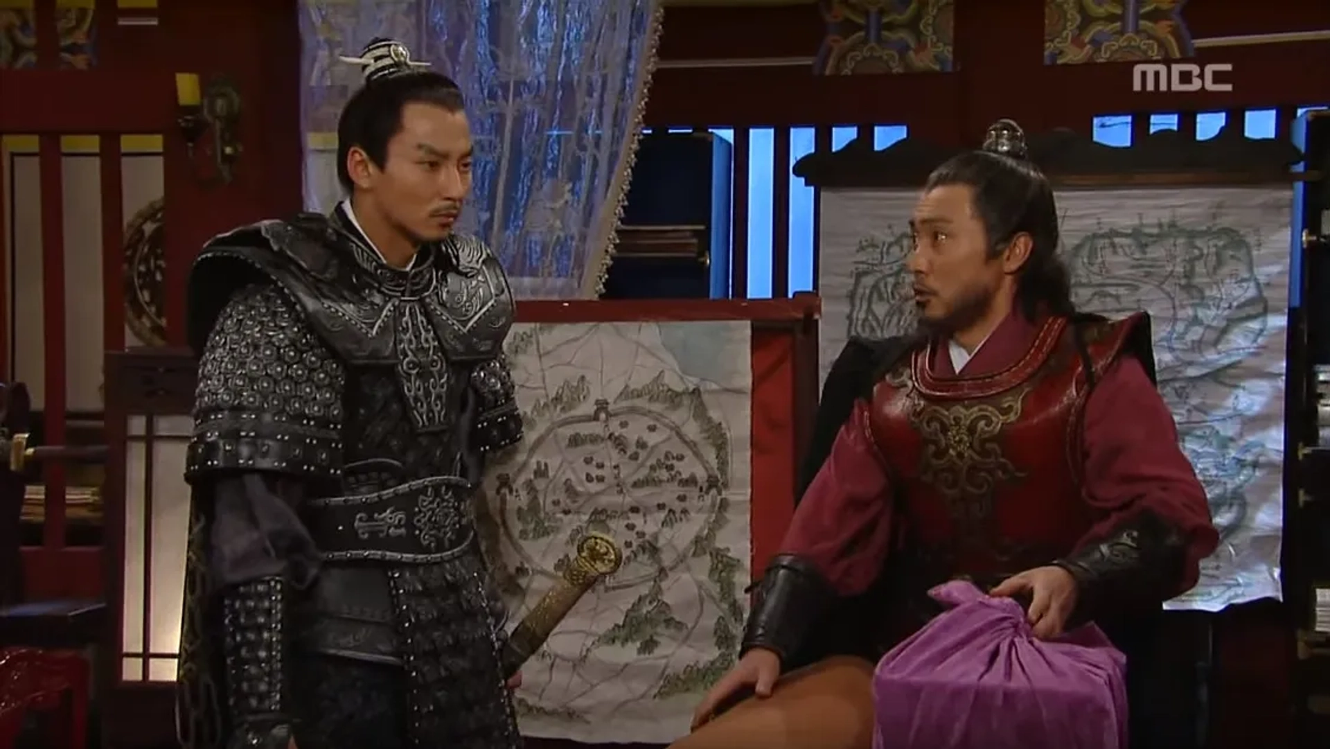 Kim Nam-gil and Eom Hyo-Seob in The Great Queen Seondeok (2009)