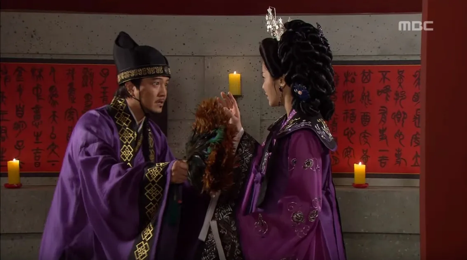 Jeong Woong-in and Hyun-Jung Go in The Great Queen Seondeok (2009)