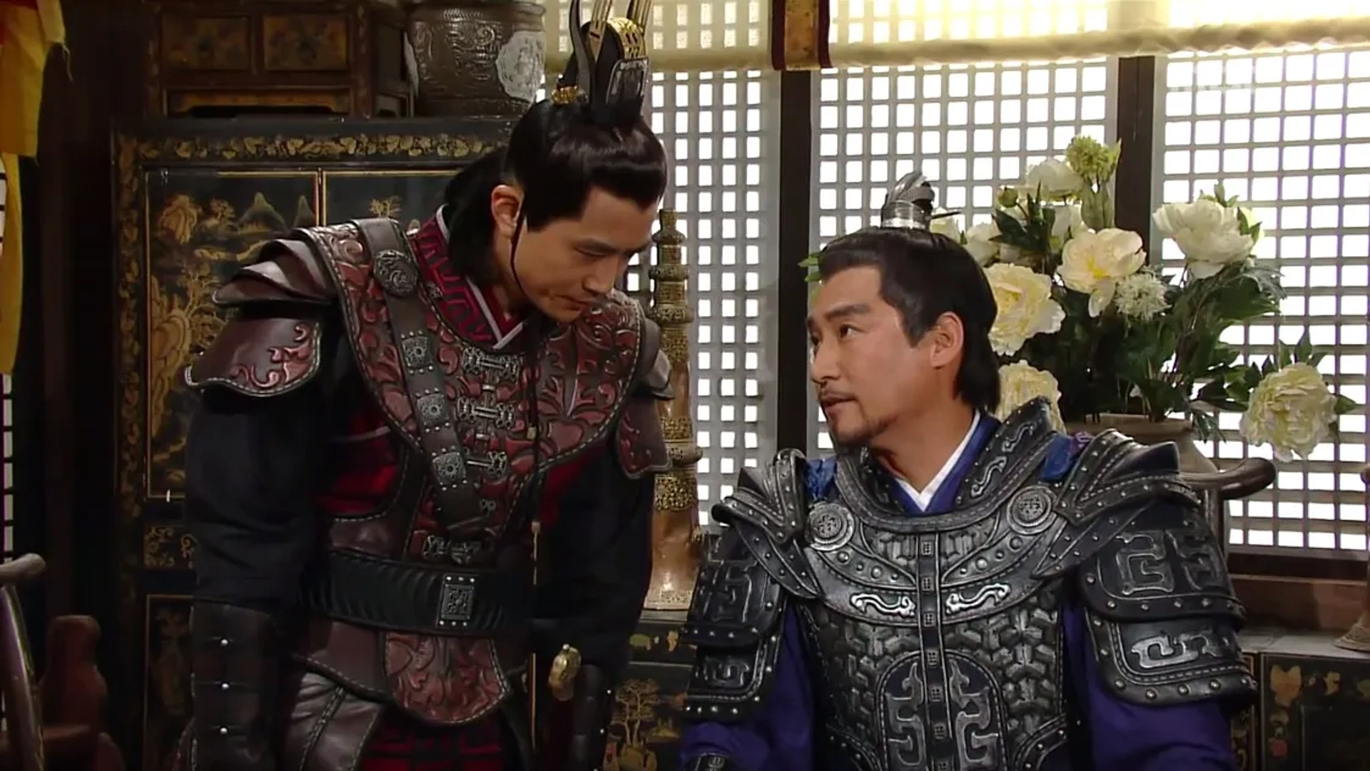 Do-bin Baek and No-min Jeon in The Great Queen Seondeok (2009)