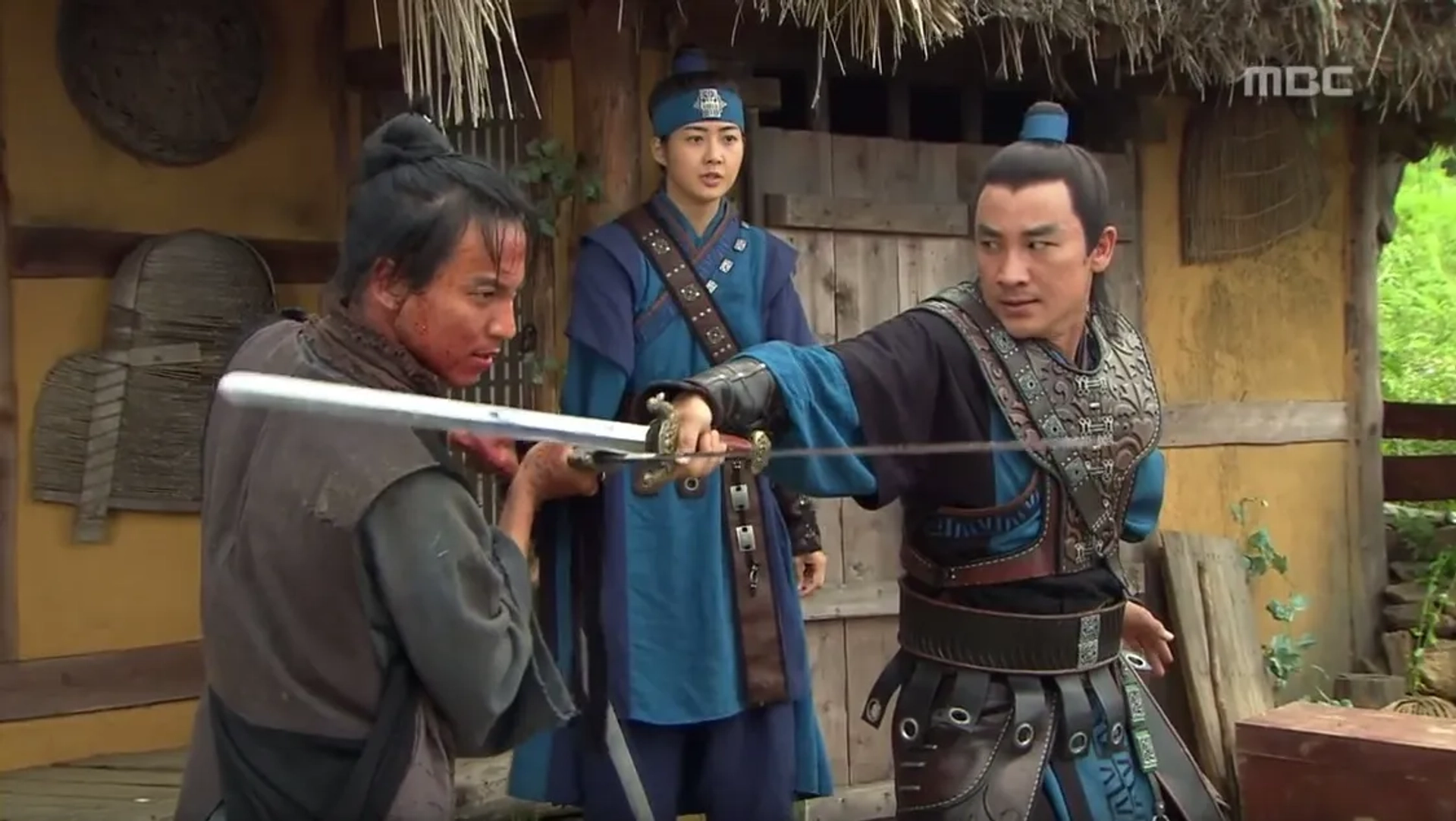 Yo-won Lee, Tae-woong Eom, and Kim Nam-gil in The Great Queen Seondeok (2009)