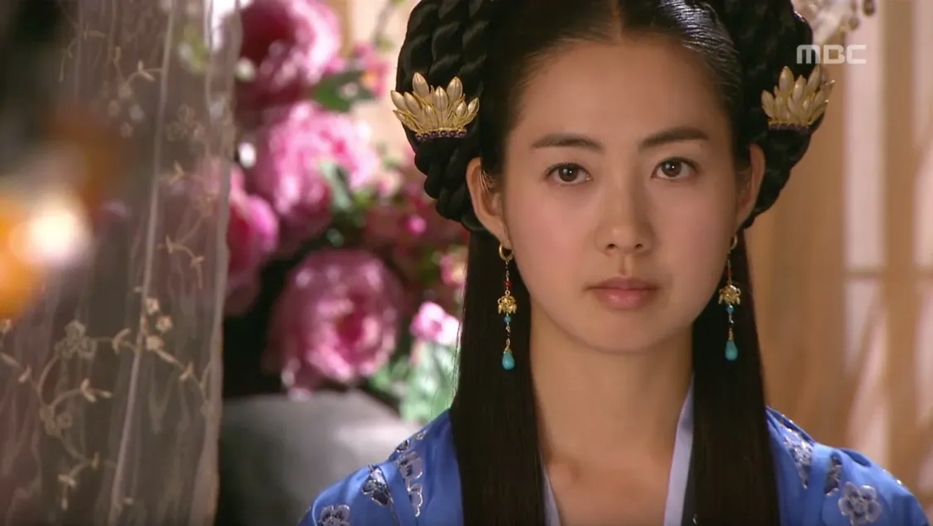 Yo-won Lee in The Great Queen Seondeok (2009)