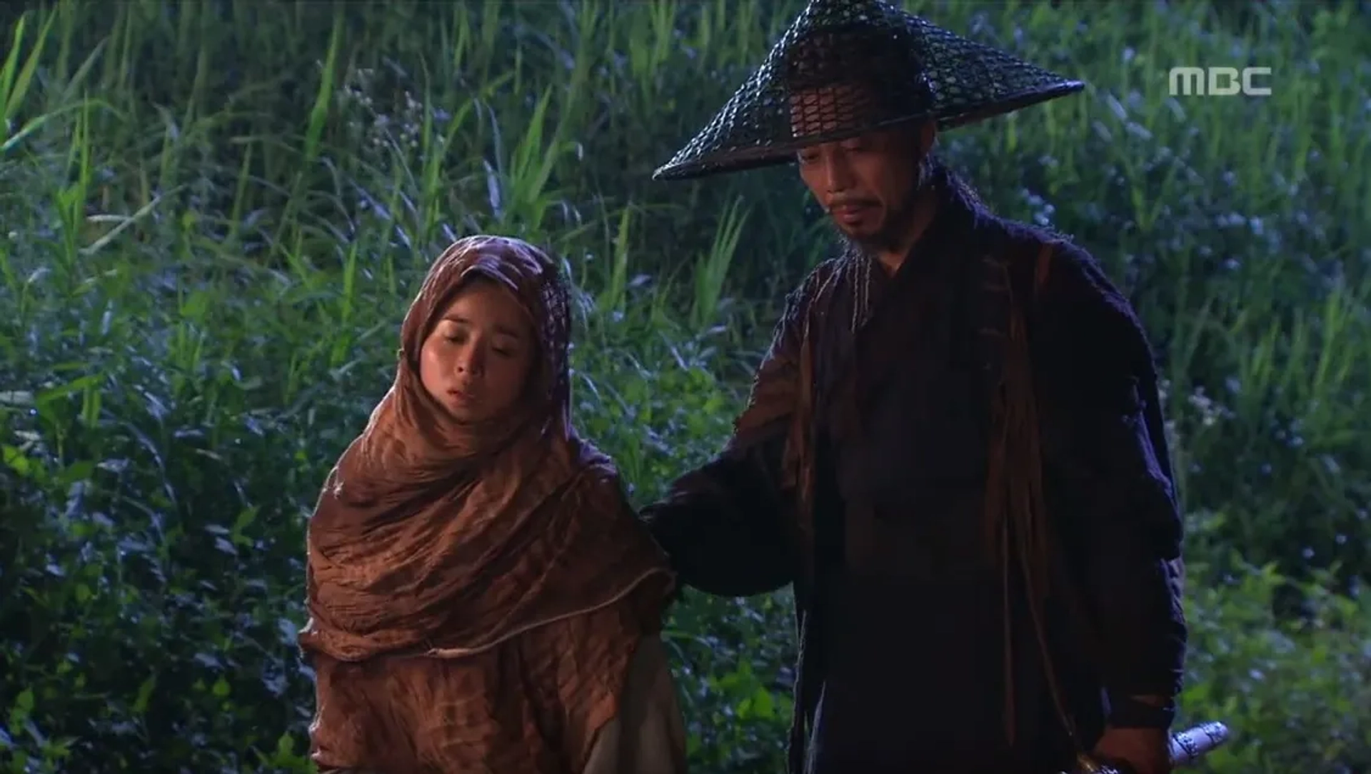 Ahn Kil-kang and Yeong-hie Seo in The Great Queen Seondeok (2009)