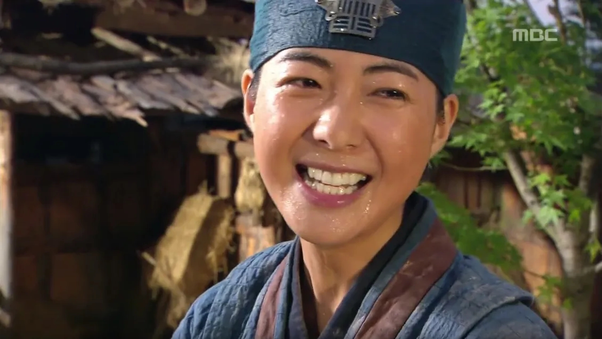 Yo-won Lee in The Great Queen Seondeok (2009)