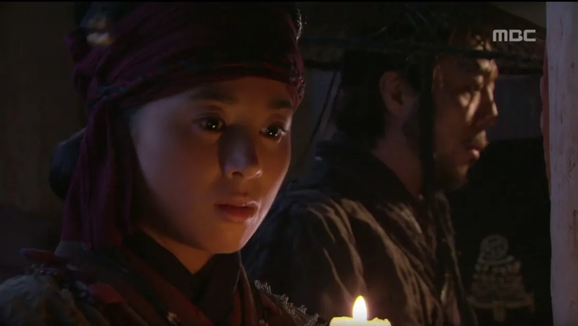 Ahn Kil-kang and Yeong-hie Seo in The Great Queen Seondeok (2009)