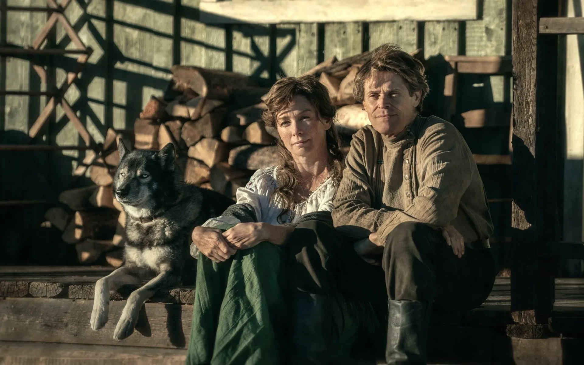 Willem Dafoe and Julianne Nicholson in Togo (2019)