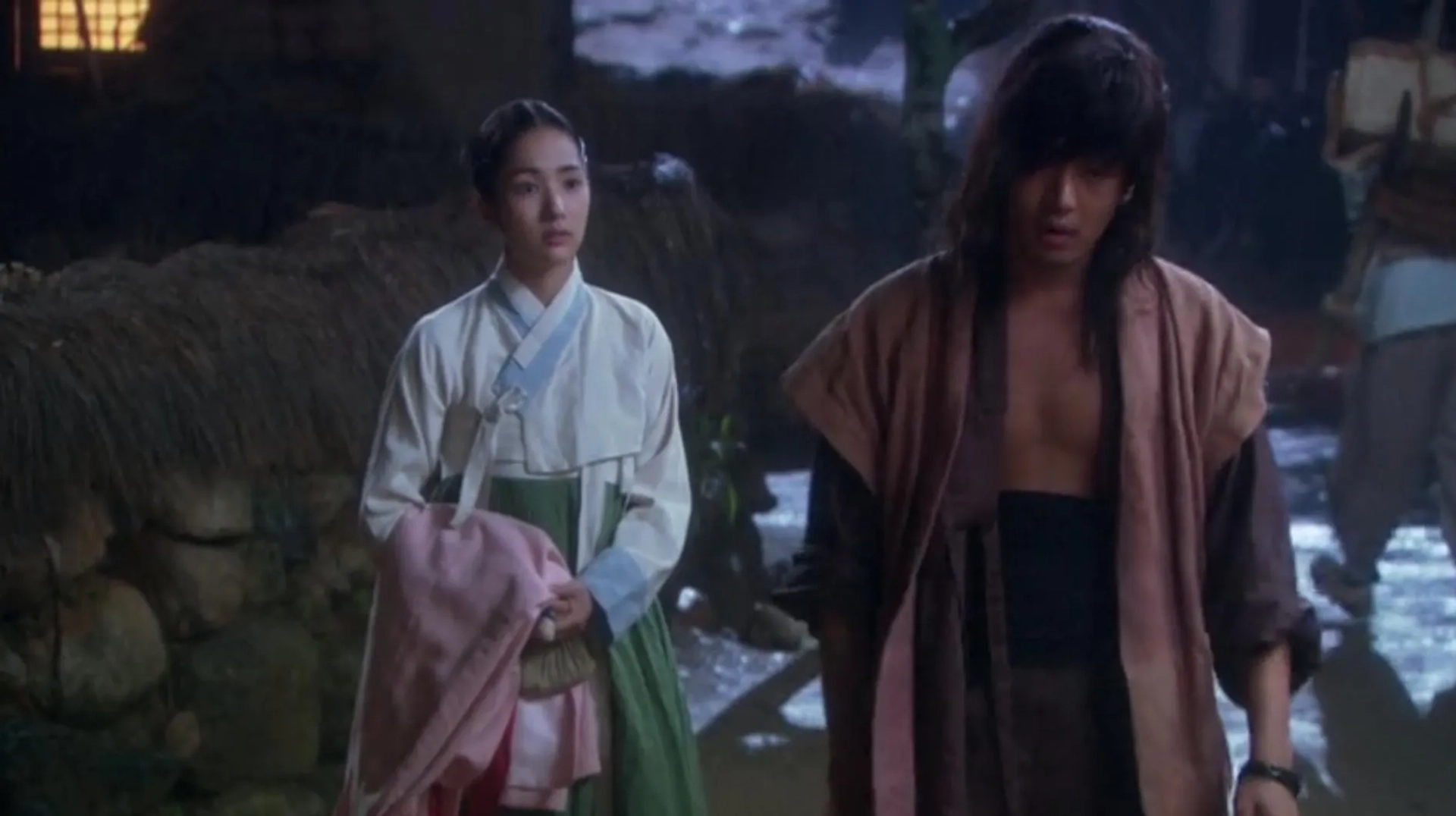 Park Min-Young and Yoo Ah-in in Sungkyunkwan Scandal (2010)