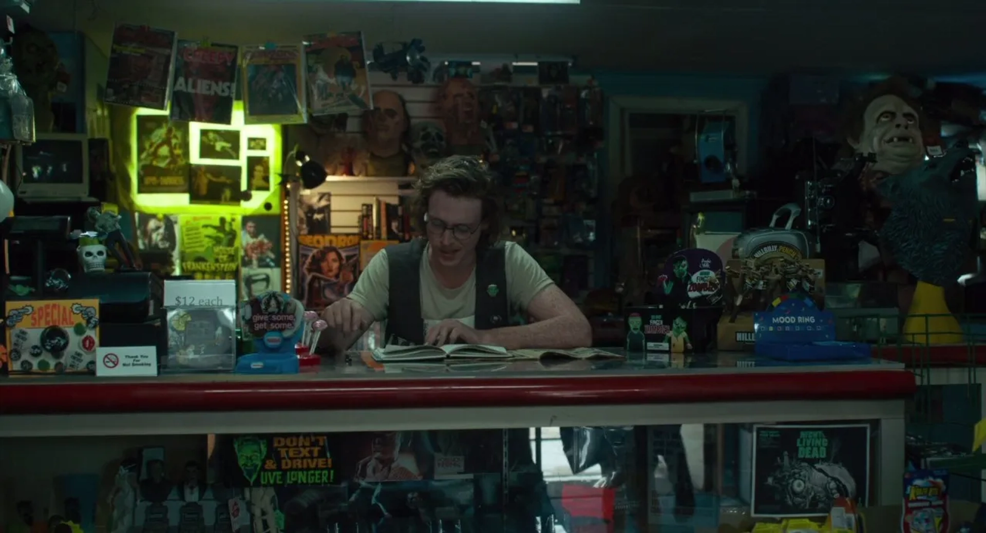 Caleb Landry Jones in The Dead Don't Die (2019)