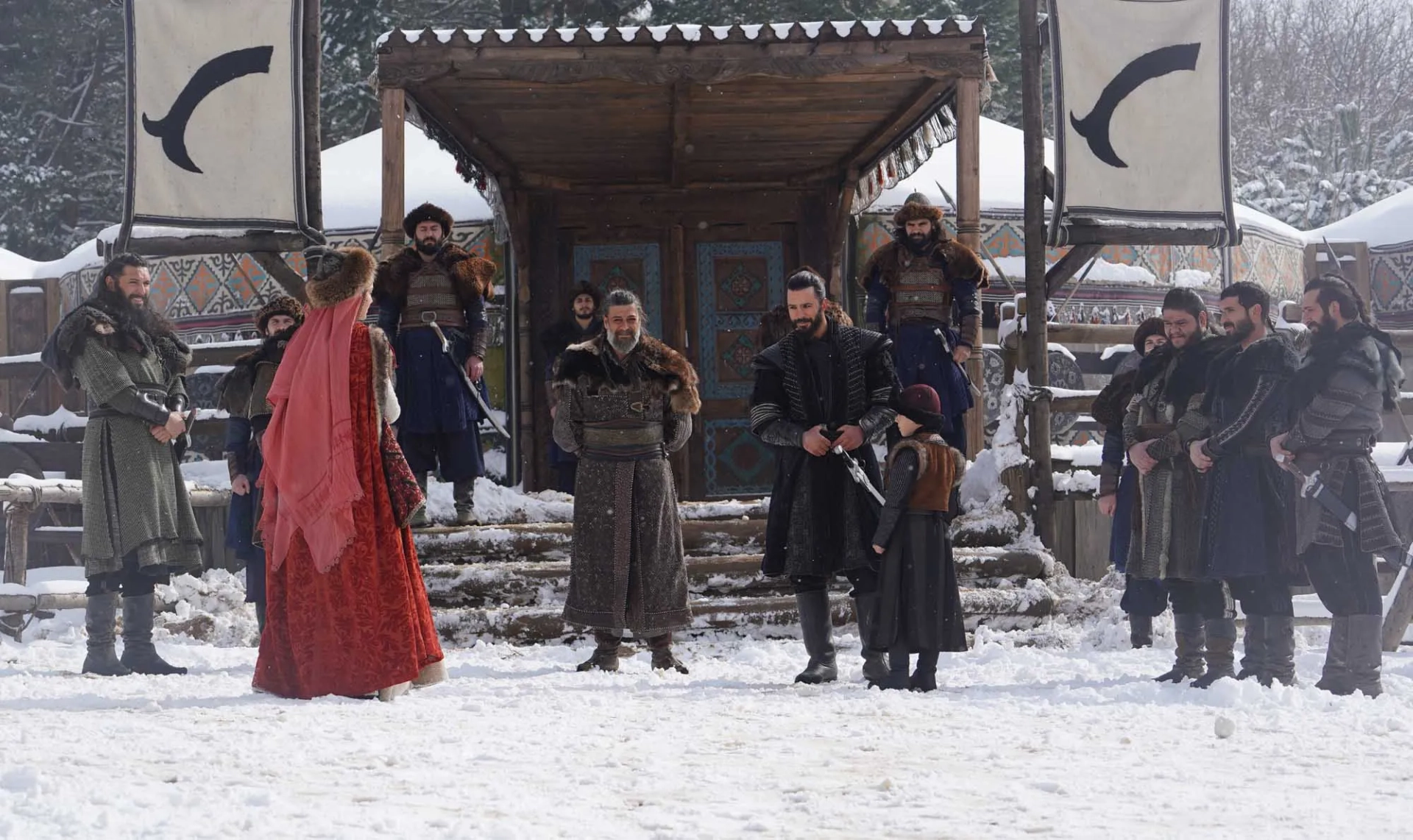 Fahriye Evcen Özçivit, Emre Bulut, Baris Arduç, Erdinç Gülener, Burak Safak, and Onur Ayçelik in Alparslan: The Great Seljuks (2021)