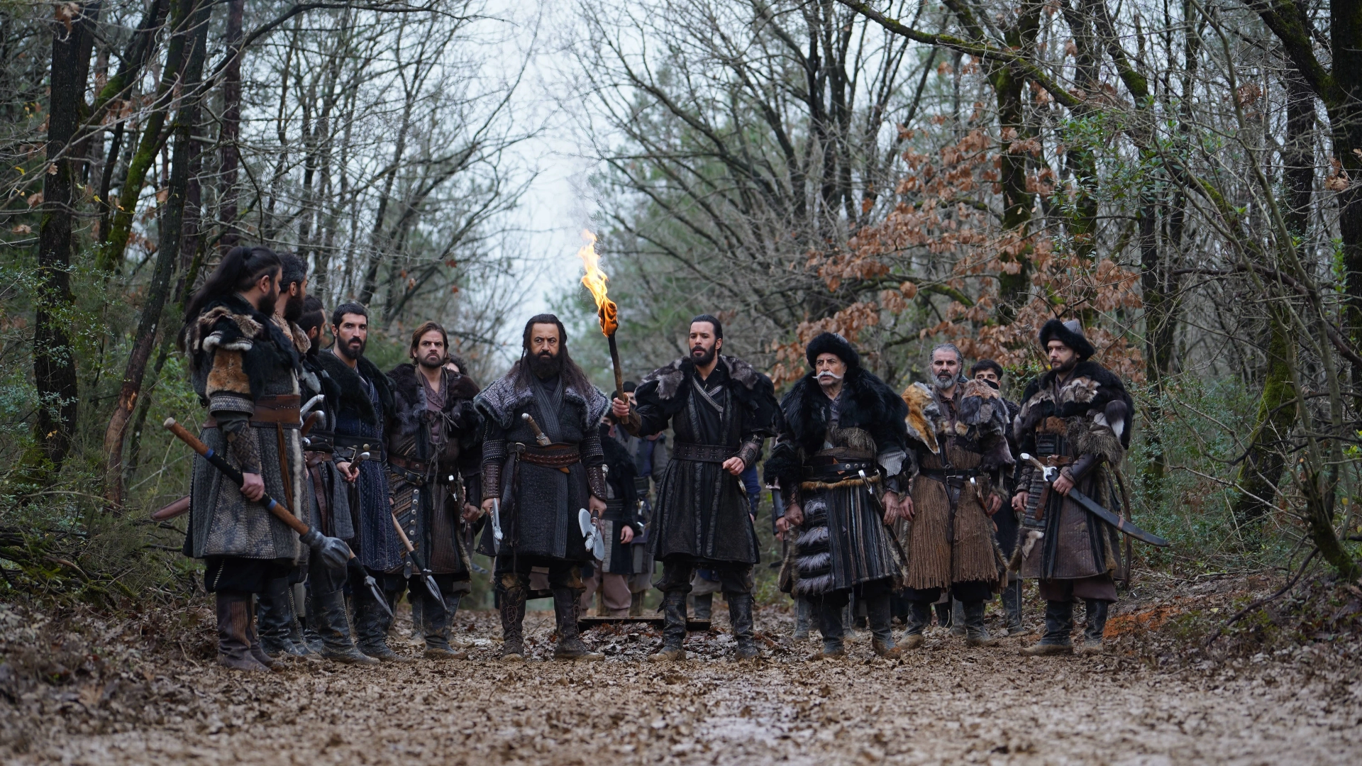 Mehmet Özgür, Emre Bulut, Baris Arduç, Burak Safak, Kutay Sungar, and Onur Ayçelik in Alparslan: The Great Seljuks (2021)