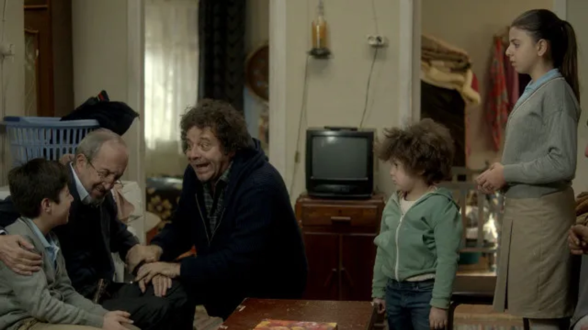 Can Kolukisa, Reha Özcan, Alp Akar, and Ömer Sevgi in Our Story (2017)