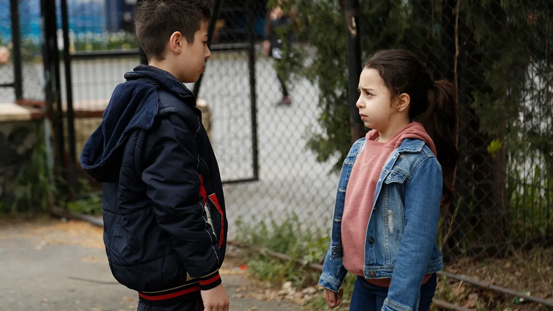 Beren Gokyildiz and Alp Akar in Our Story (2017)