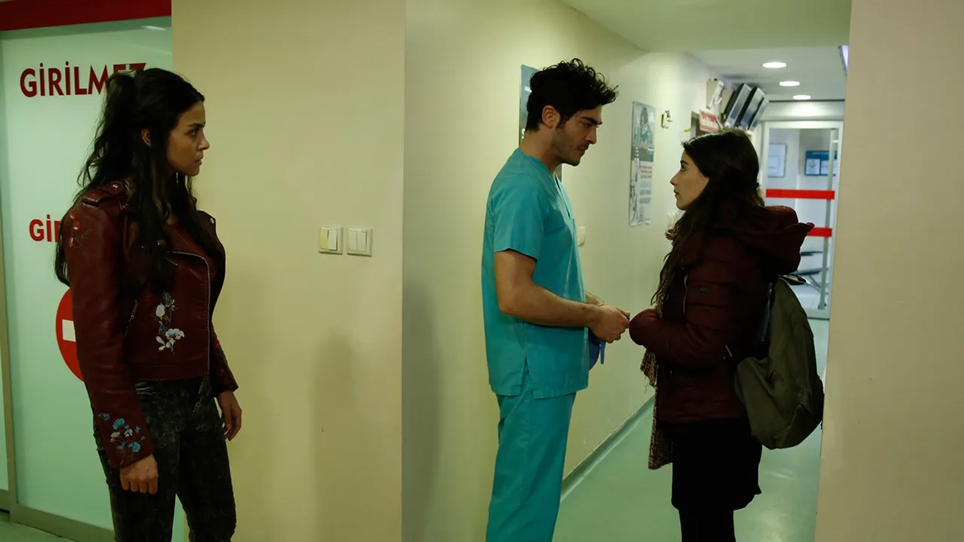 Hazal Kaya, Burak Deniz, and Nilay Duru in Our Story (2017)