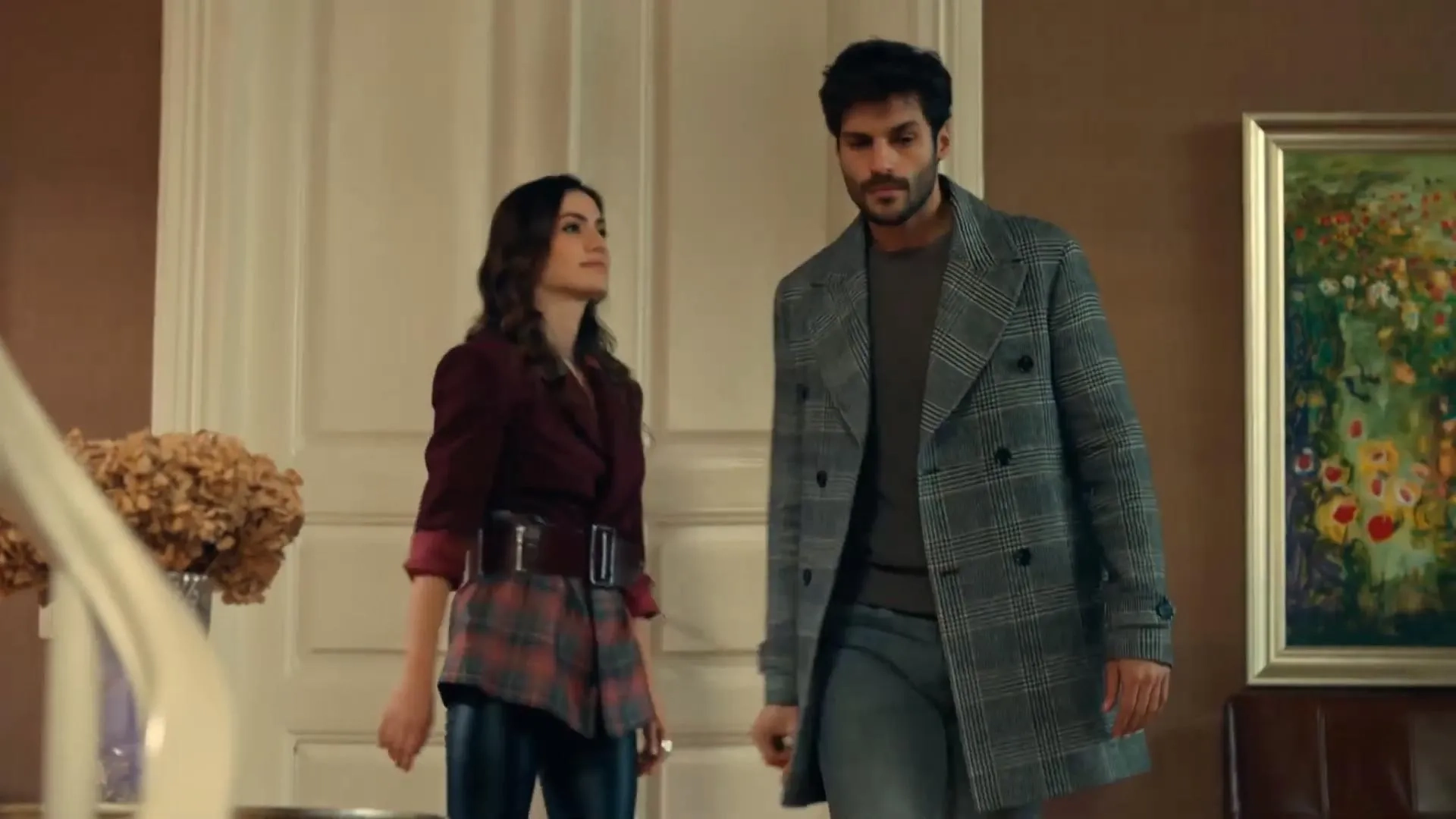 Serkan Çayoglu and Dilan Telkok in Halka (2019)