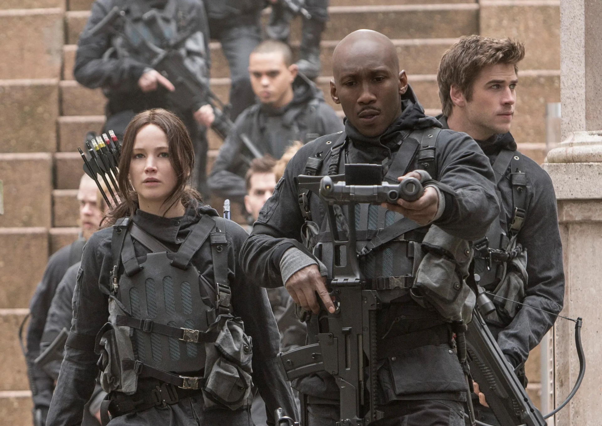 Elden Henson, Mahershala Ali, Wes Chatham, Evan Ross, Jennifer Lawrence, and Liam Hemsworth in The Hunger Games: Mockingjay - Part 2 (2015)