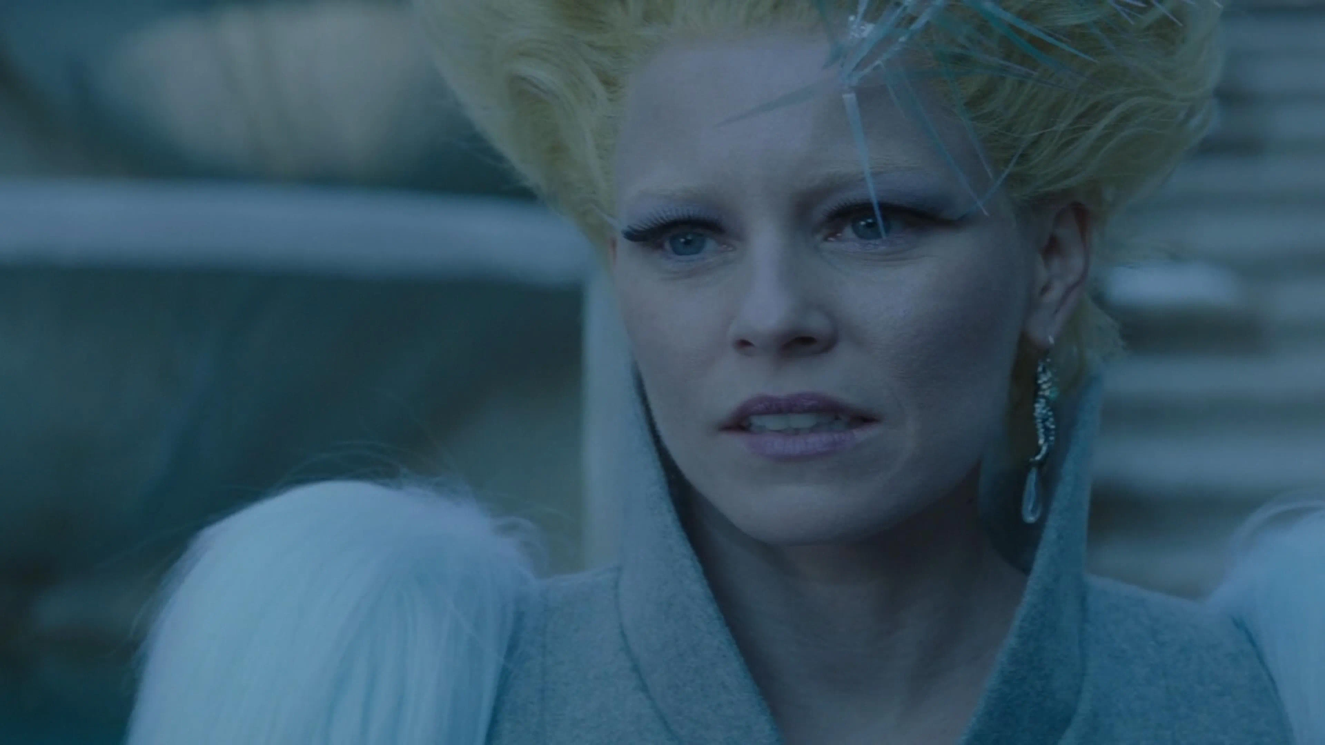 Elizabeth Banks in The Hunger Games: Mockingjay - Part 2 (2015)