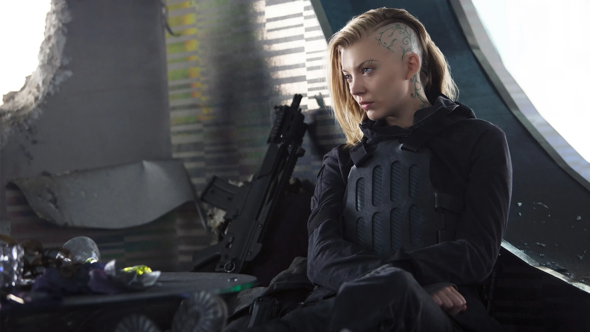 Natalie Dormer in The Hunger Games: Mockingjay - Part 2 (2015)