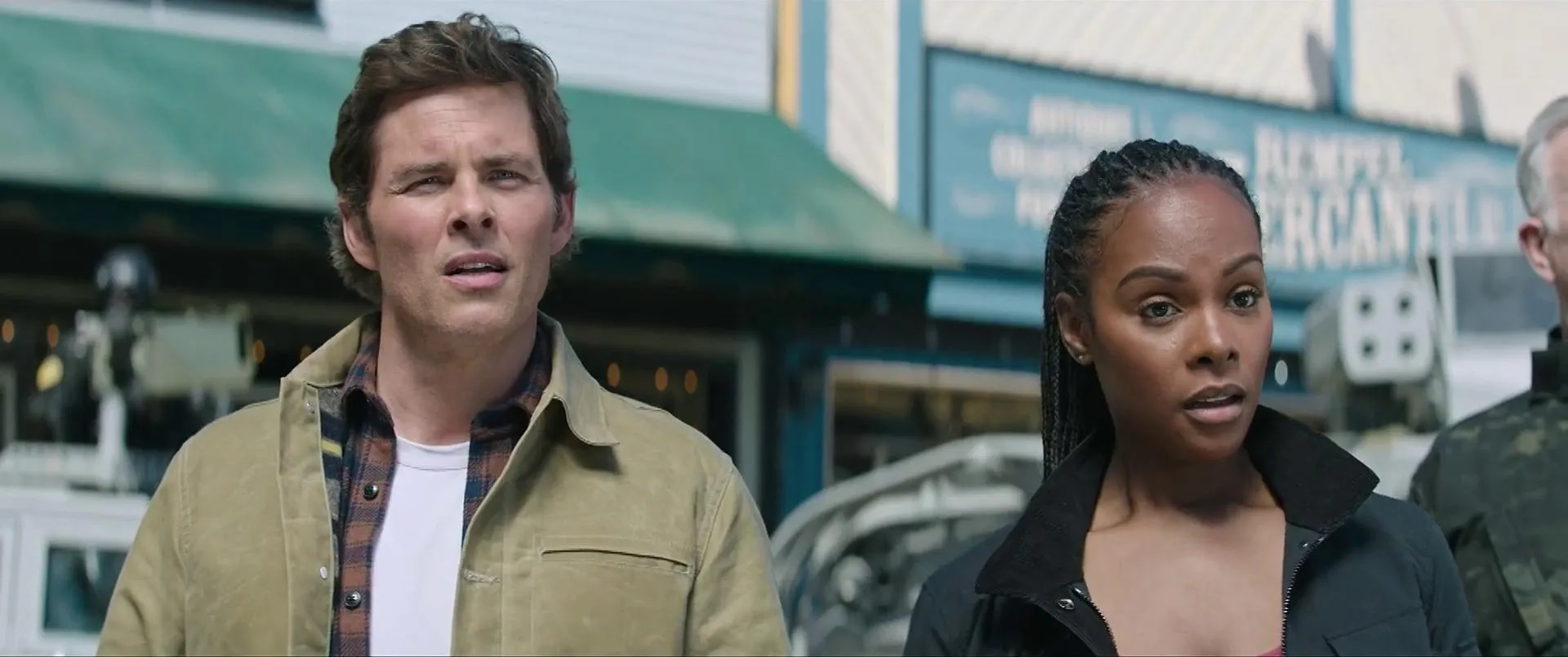 James Marsden and Tika Sumpter in Sonic the Hedgehog 2 (2022)