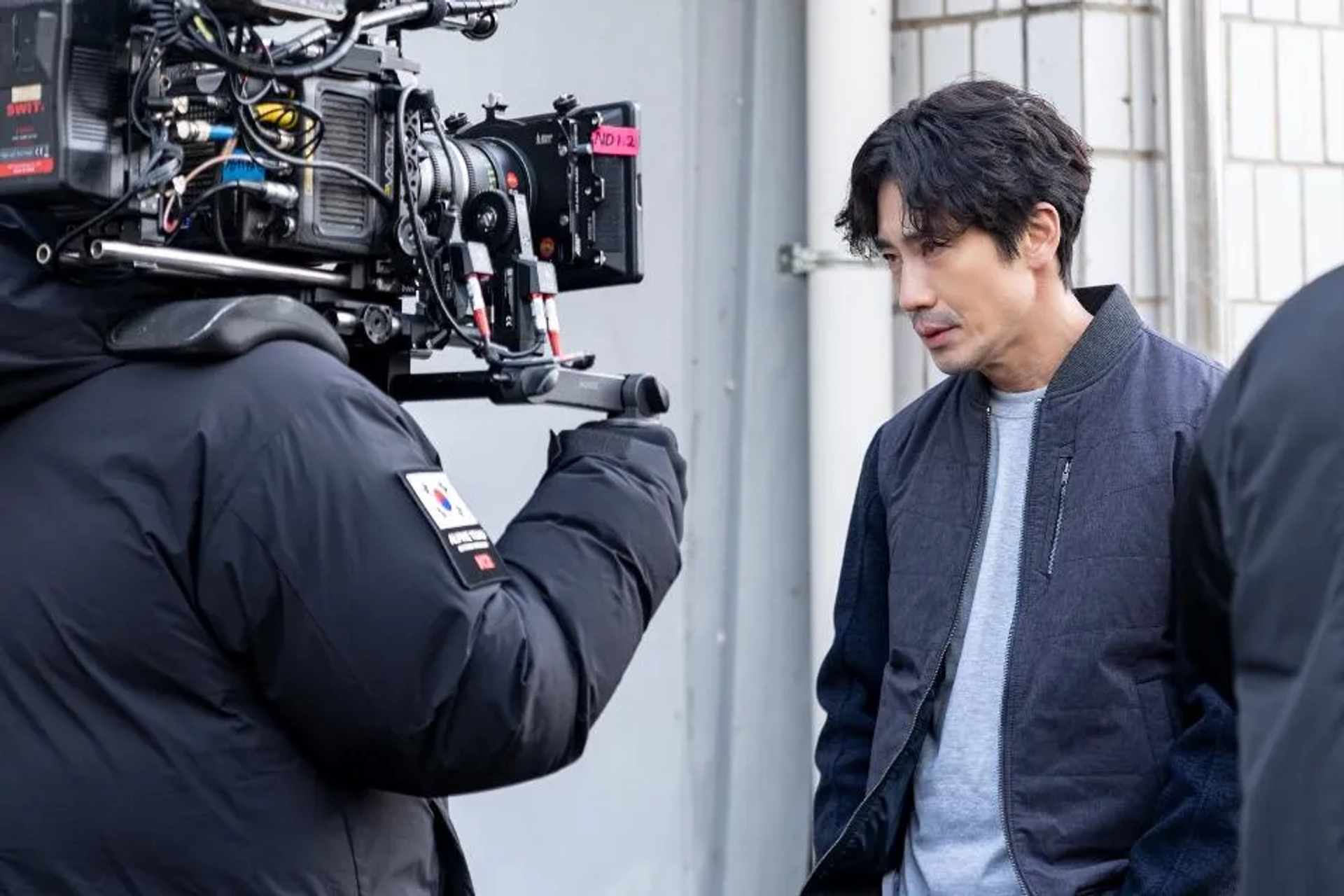 Shin Ha-kyun in Beyond Evil (2021)