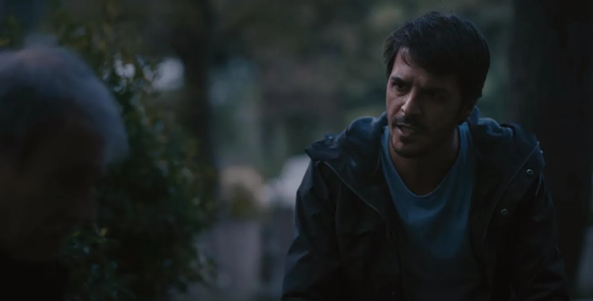 Mehmet Günsür in The Gift (2019)